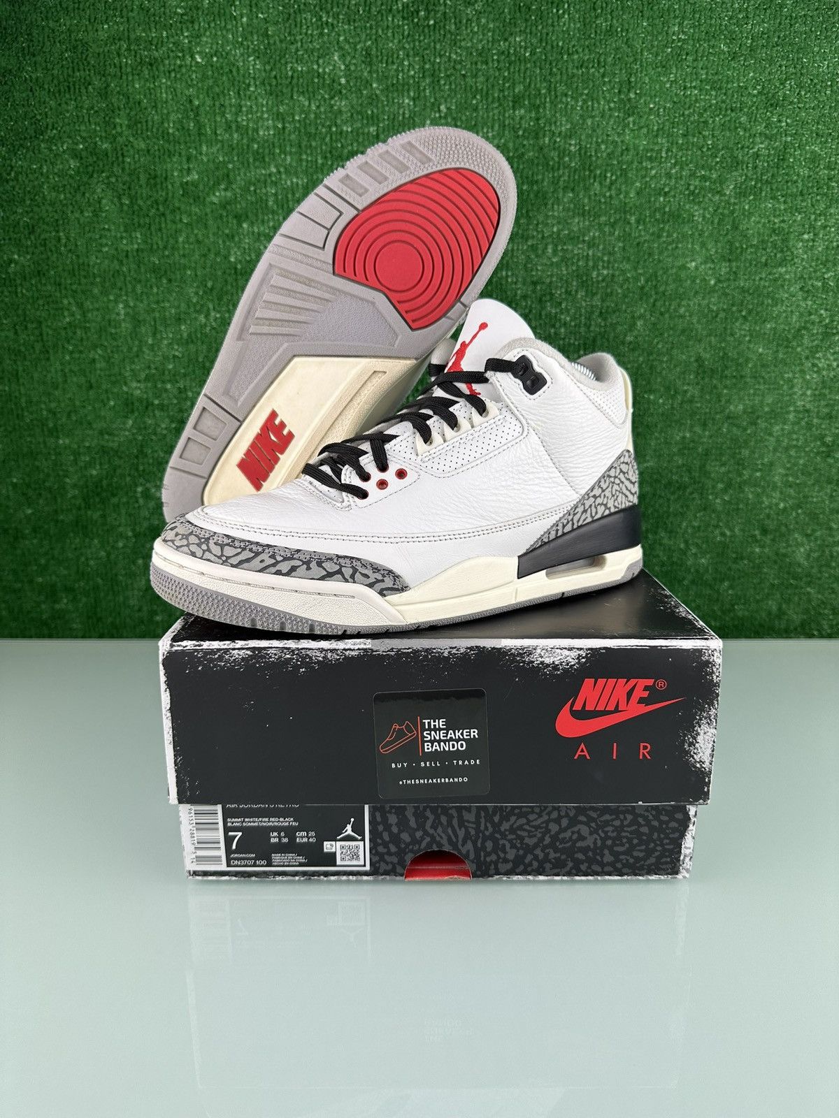 Jordan Brand Jordan 3 Retro Mid White Cement Reimagined Size 7M Size US 7 / EU 40 - 1 Thumbnail