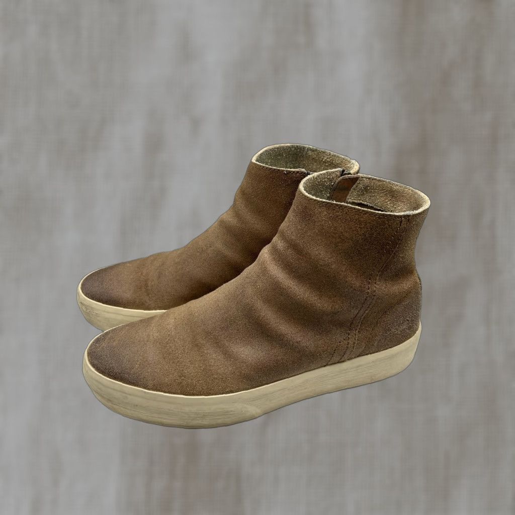 Frye Frye Suede Chukka Boots Brown Ankle Shoes Men display picture 1