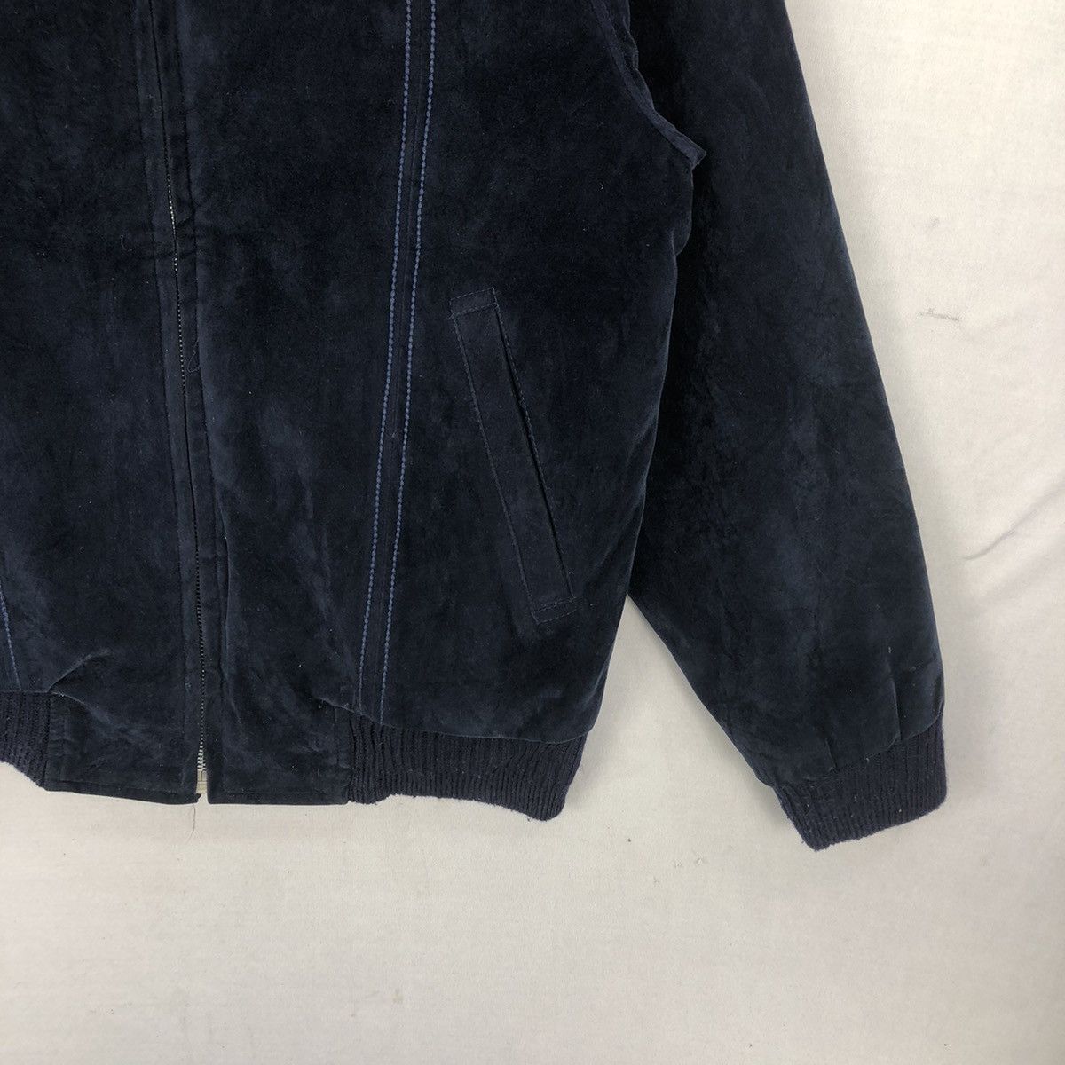 Japanese Brand Vintage 90’s Velvet Zipper Jacket Size US S / EU 44-46 / 1 - 3 Thumbnail