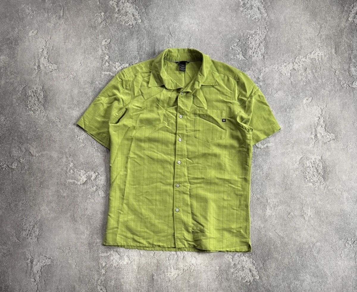 Marmot Marmot M outdoor shirt button up short sleeve gorpcore Size US M / EU 48-50 / 2 - 4 Thumbnail