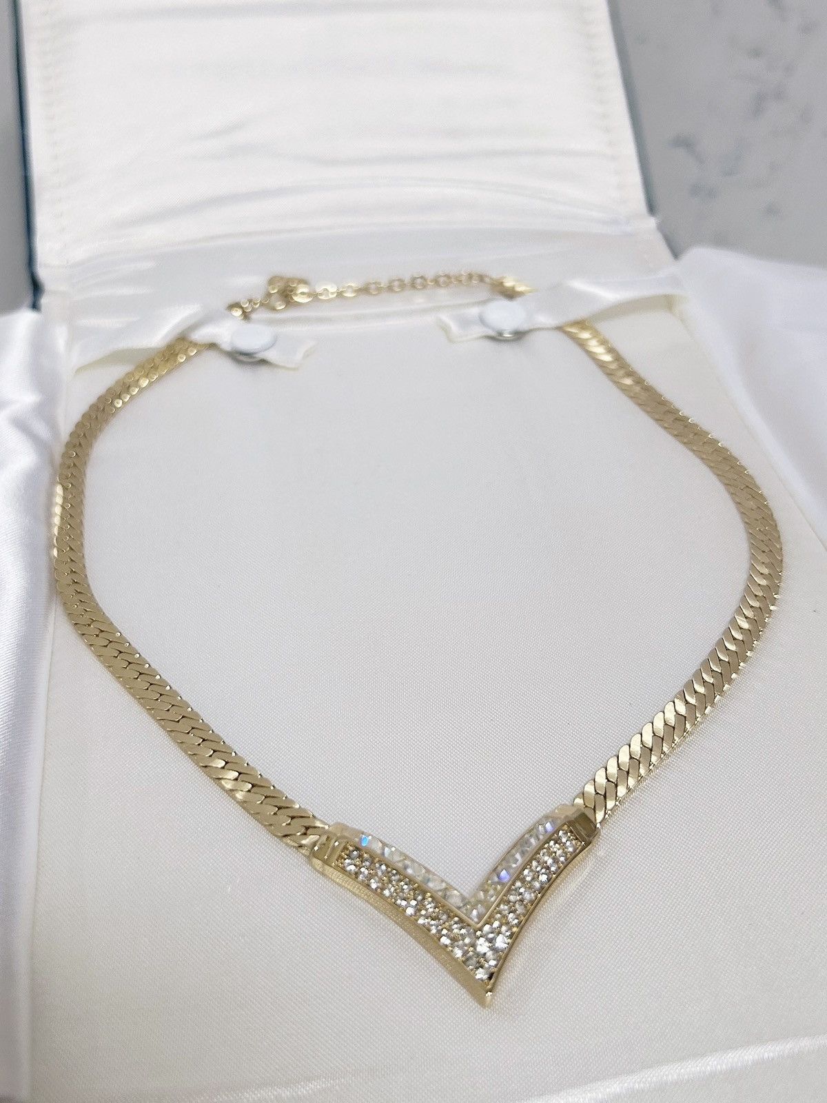 Dior Authentic Dior Vintage 24kt G.P Crystal Herringbone Necklace Size ONE SIZE - 10 Thumbnail