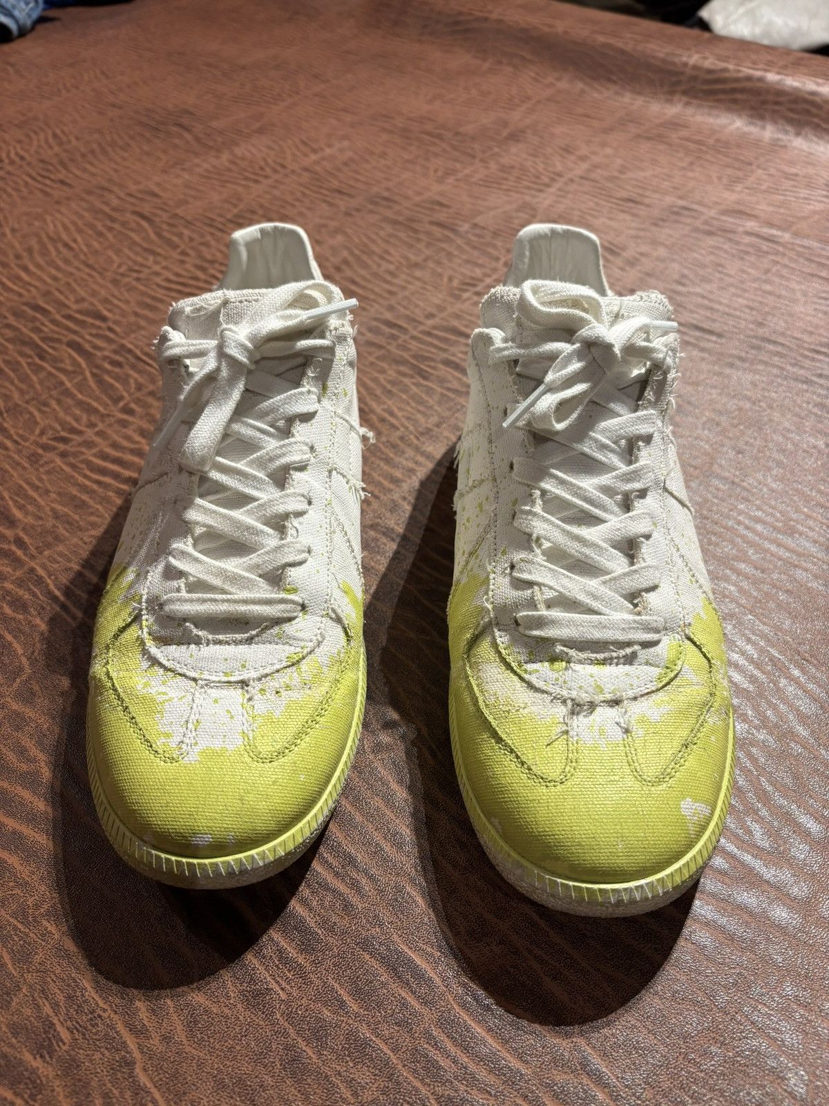 Sz44 Maison Margiela Gats- Paint Splatter