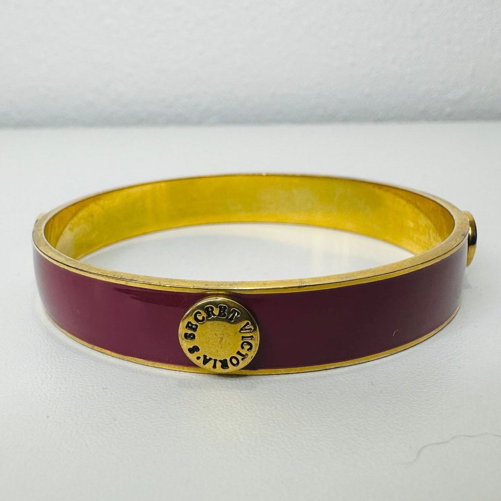 Victoria's Secret Victoria's Secret Purple & Gold Bangle Monogram Bracelet Size ONE SIZE - 5 Thumbnail