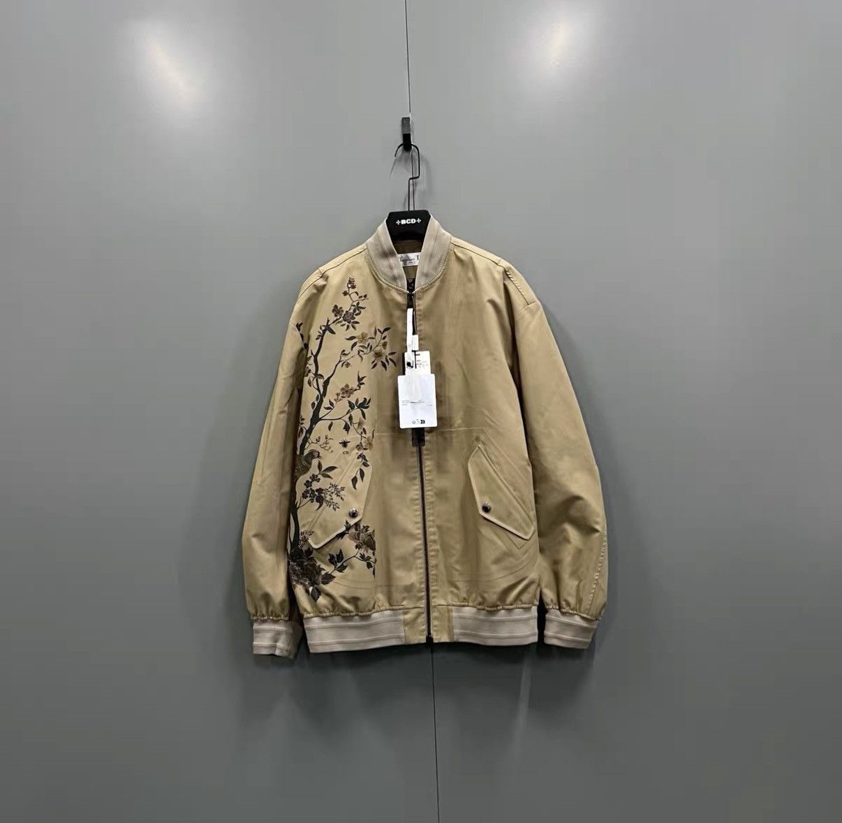 Dior Dior Floral Embroidered Baseball Jacket J41 Size US L / EU 52-54 / 3 - 1 Thumbnail