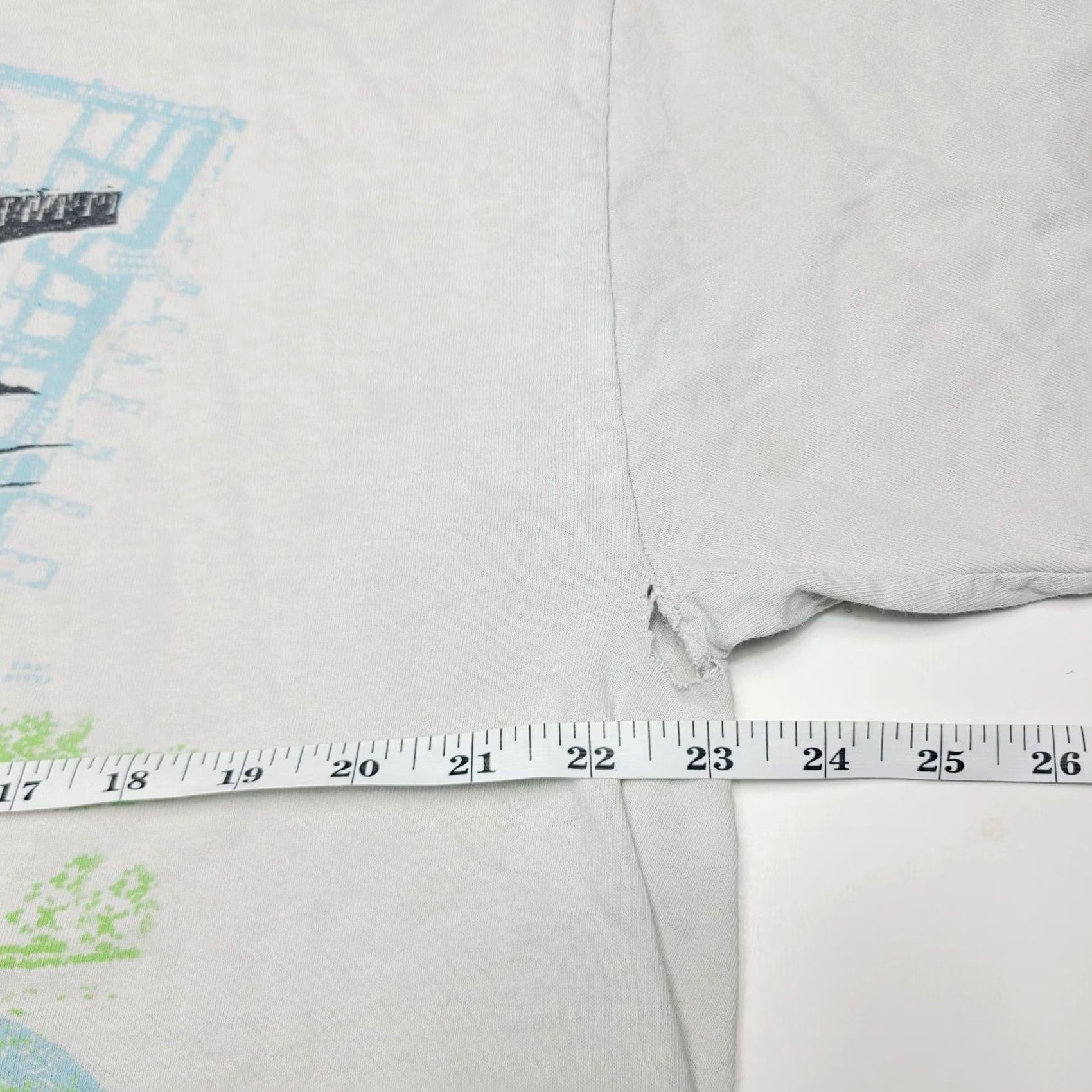 Vintage VINTAGE Looney Tunes T Shirt Sylvester Tweety Bird New York L Large White Graphic 90s Cartoon Mens Size US L / EU 52-54 / 3 - 8 Thumbnail