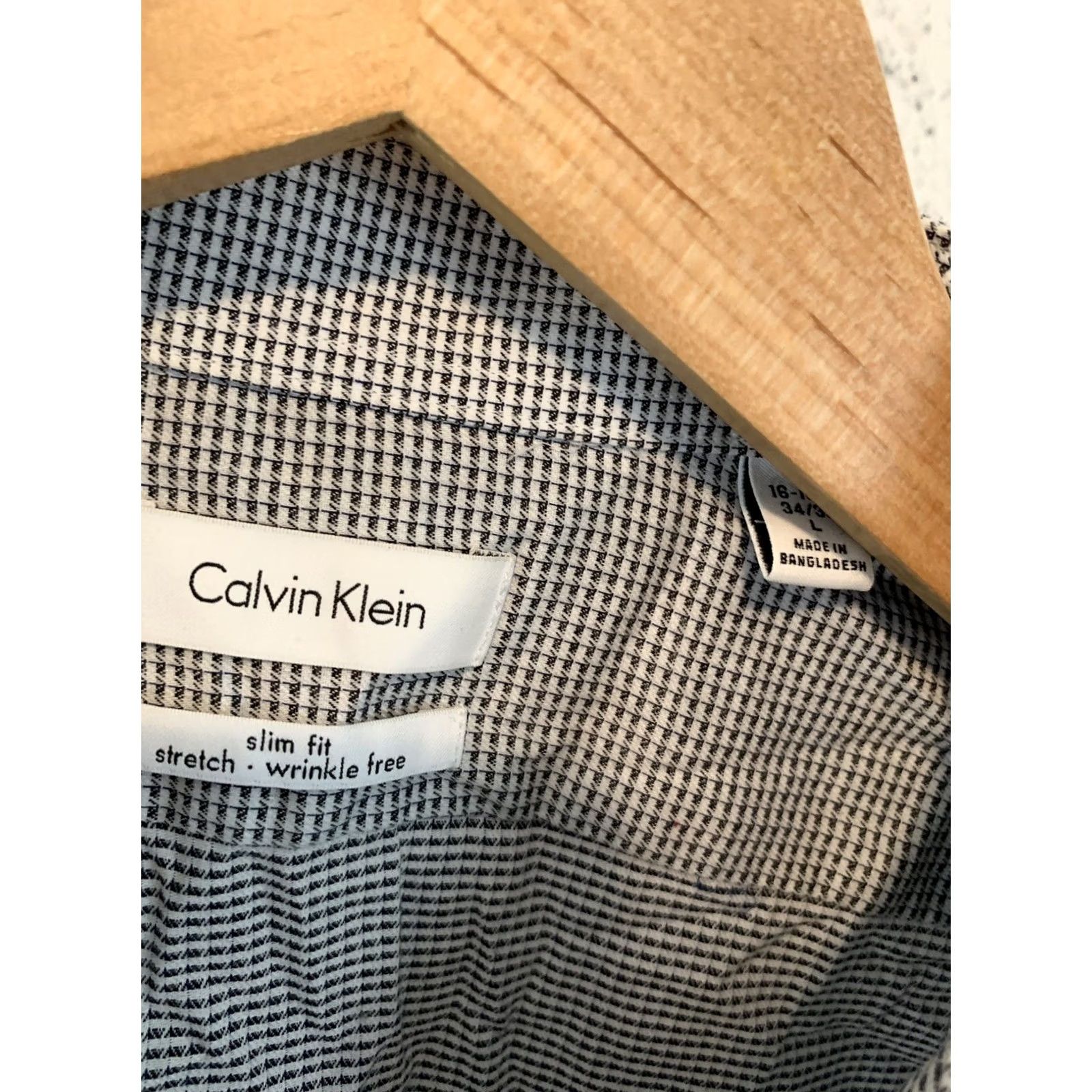 Calvin Klein Calvin Klein CK Slim Fit Plaid Long Sleeve Button Shirt Men's Large Gray White Size US L / EU 52-54 / 3 - 2 Thumbnail