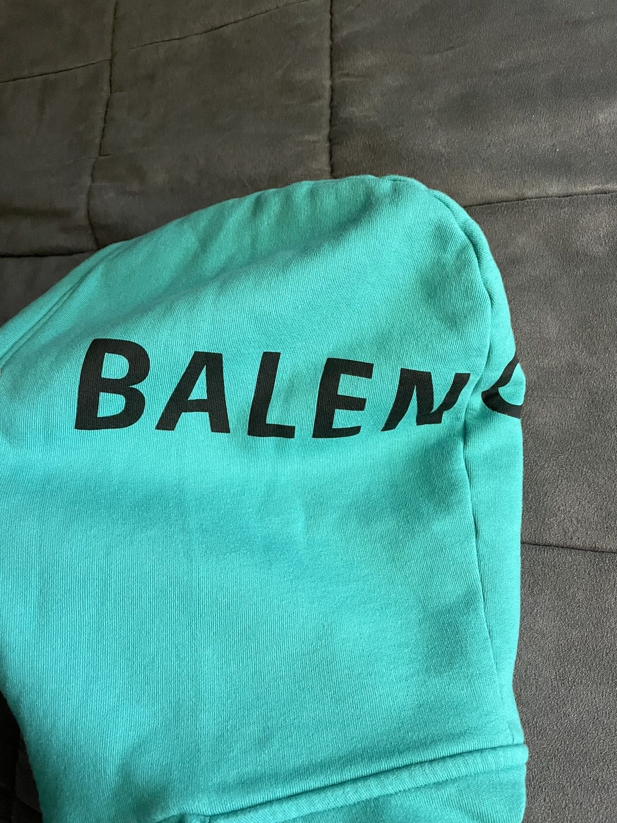 Balenciaga Balenciaga Teal Logo Oversized Hoodie Size US M / EU 48-50 / 2 - 3 Thumbnail