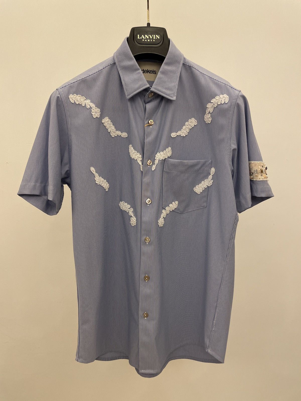 image of Private Label From Hong Kong De Keis Embroidery Shirt in Blue, Men's (Size Small)