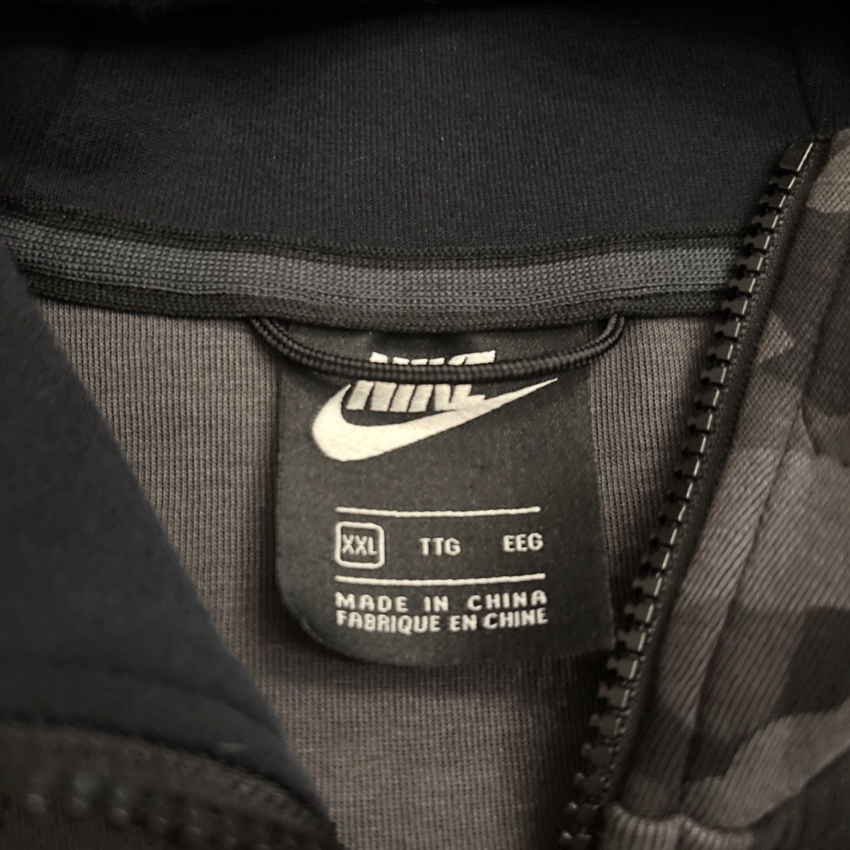 Nike Nike Tech Fleece Full Zip Hooded Jacket Black/Gray Camo CJ5975-010 Size 2XL Mens Hoodie Full Zip Camouflage 90s? Size US XXL / EU 58 / 5 - 5 Thumbnail