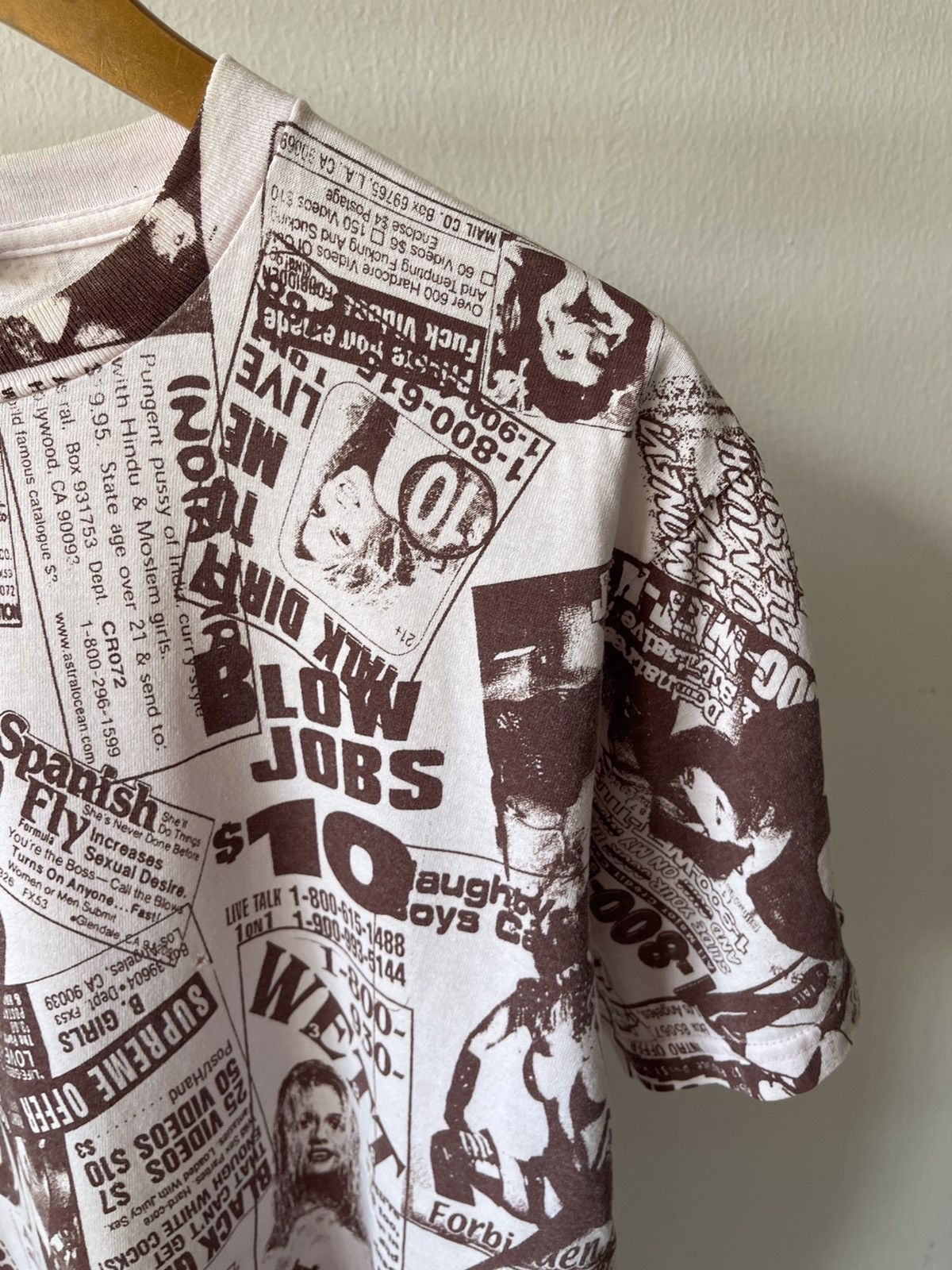 Supreme 2001 Supreme Porn Poster Tee Size US M / EU 48-50 / 2 - 7 Thumbnail