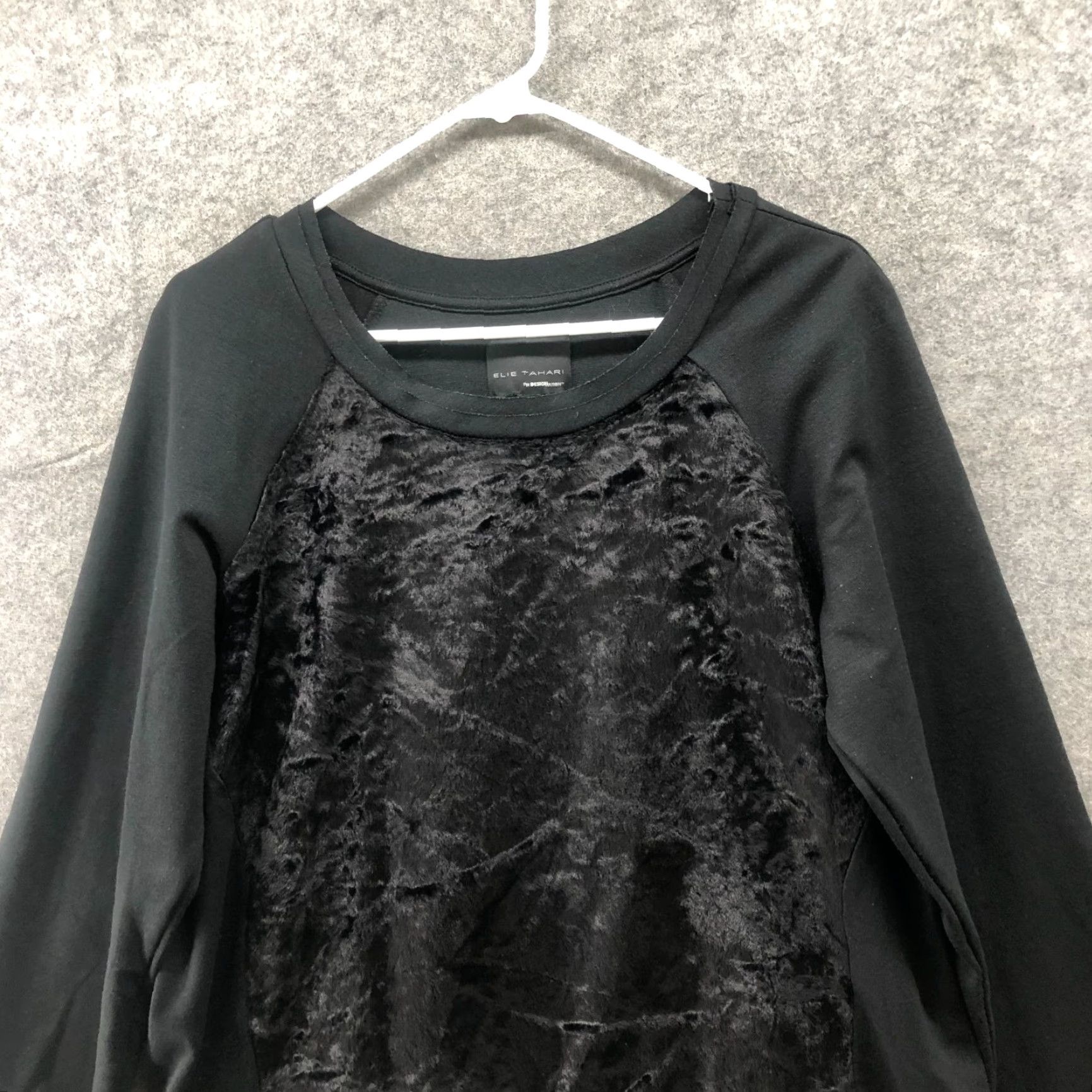 Elie Tahari Elie Tahari x Design Nation Faux Fur Black Sweatshirt Womens L Crewneck Pullover Size L / US 10 / IT 46 - 3 Thumbnail