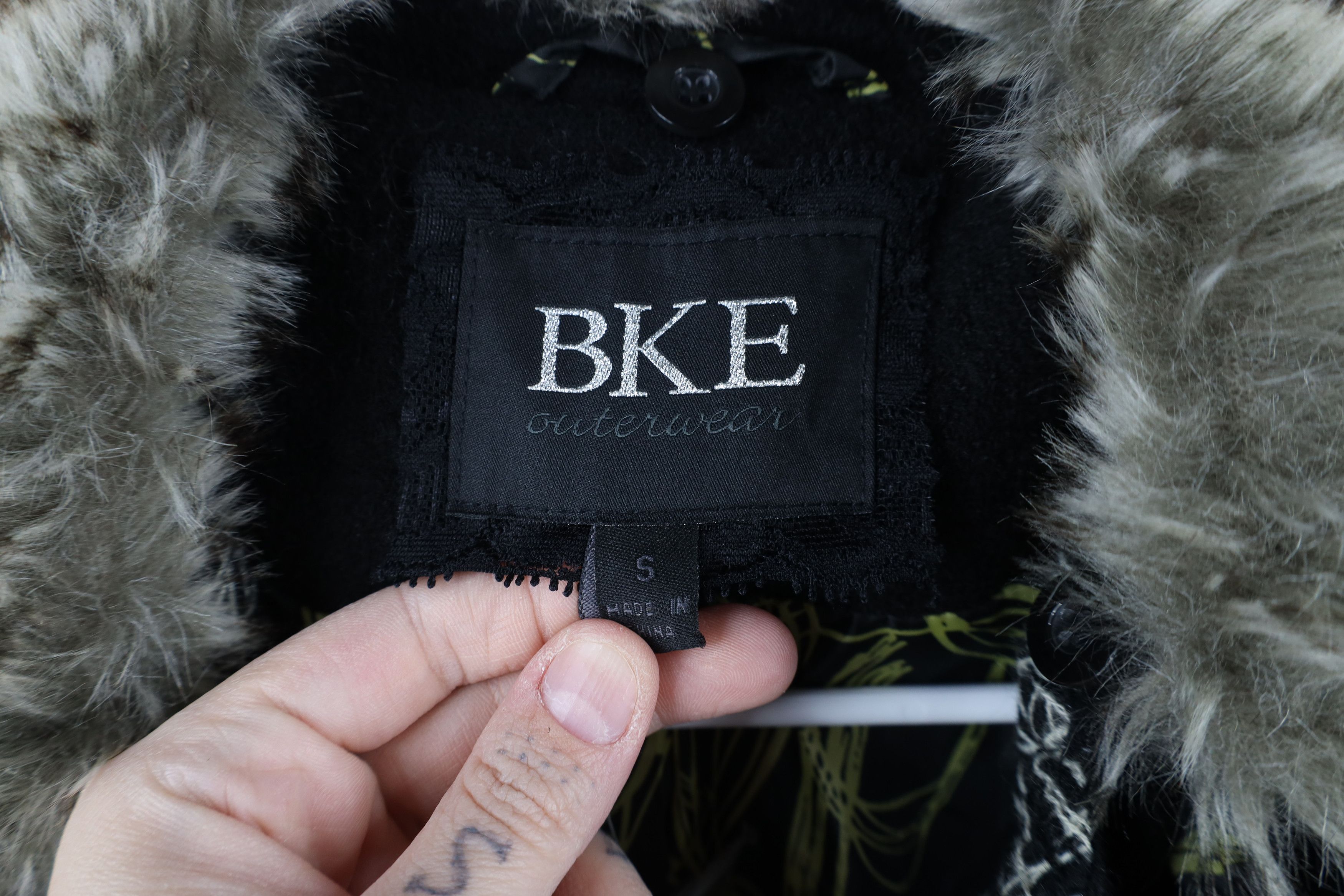 Vintage New Buckle BKE Fur Trim Wool Pennylane Peacoat Jacket Black Size S / US 4 / IT 40 - 5 Thumbnail