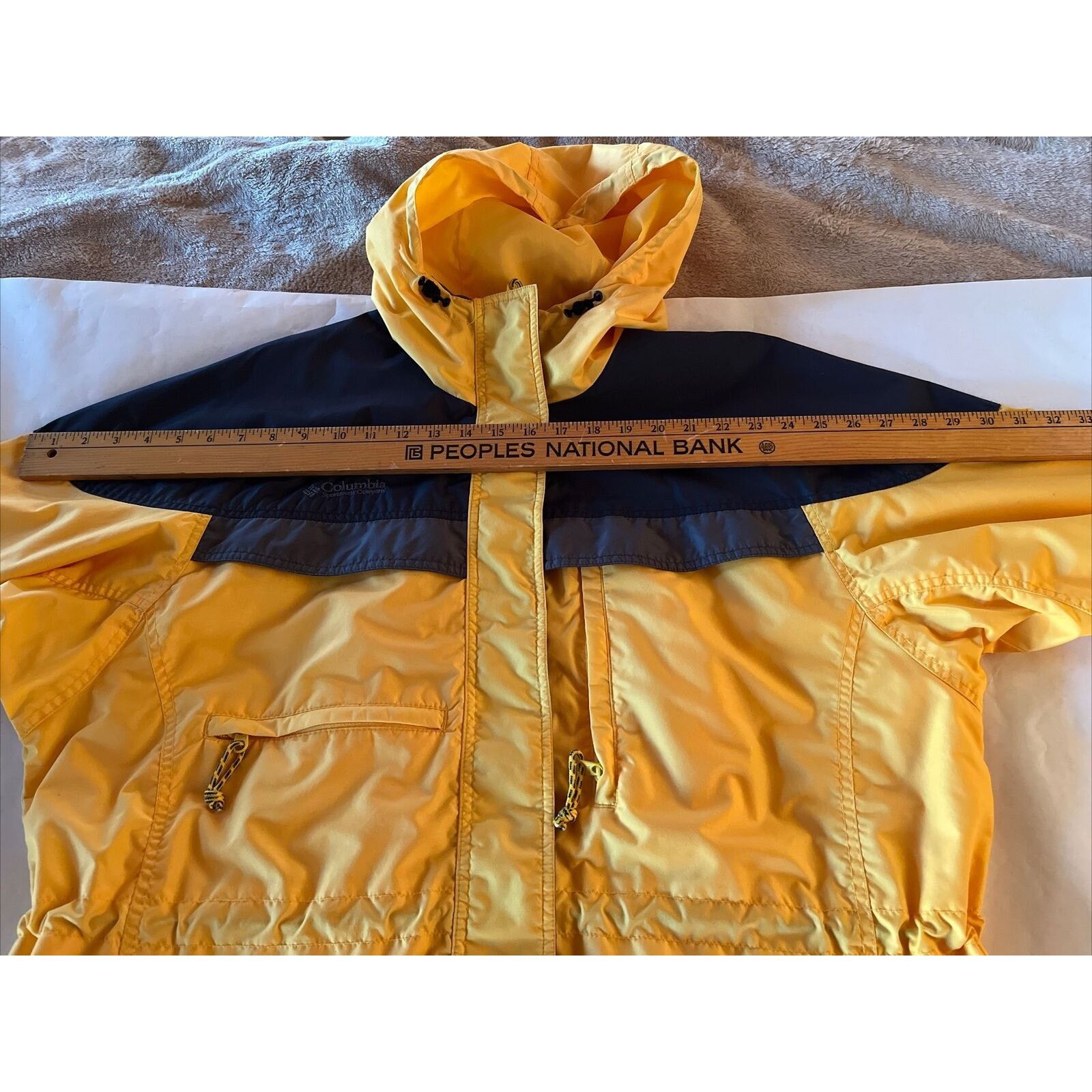 Columbia Columbia Womens L Yellow LS Polyester Nylon Hooded Rain Coat Size L / US 10 / IT 46 - 11 Thumbnail