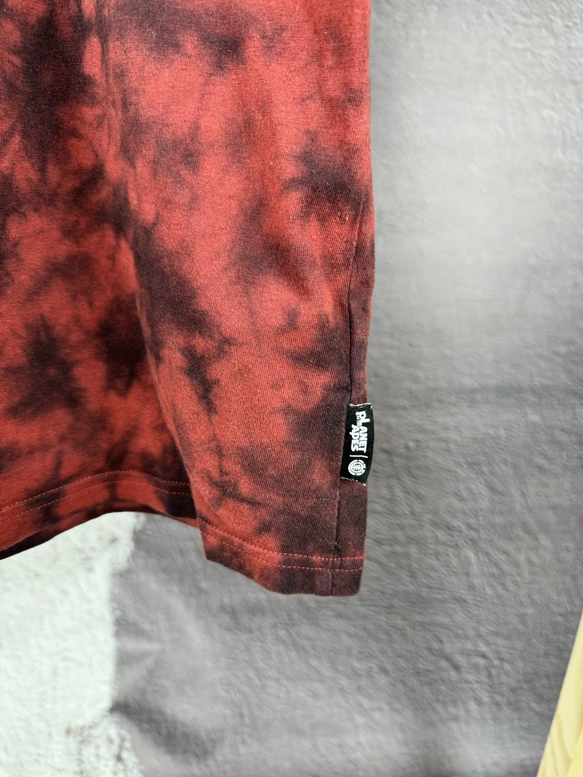 Element Planet of the Apes x Element red big logo skateboarding tee Size US M / EU 48-50 / 2 - 5 Thumbnail