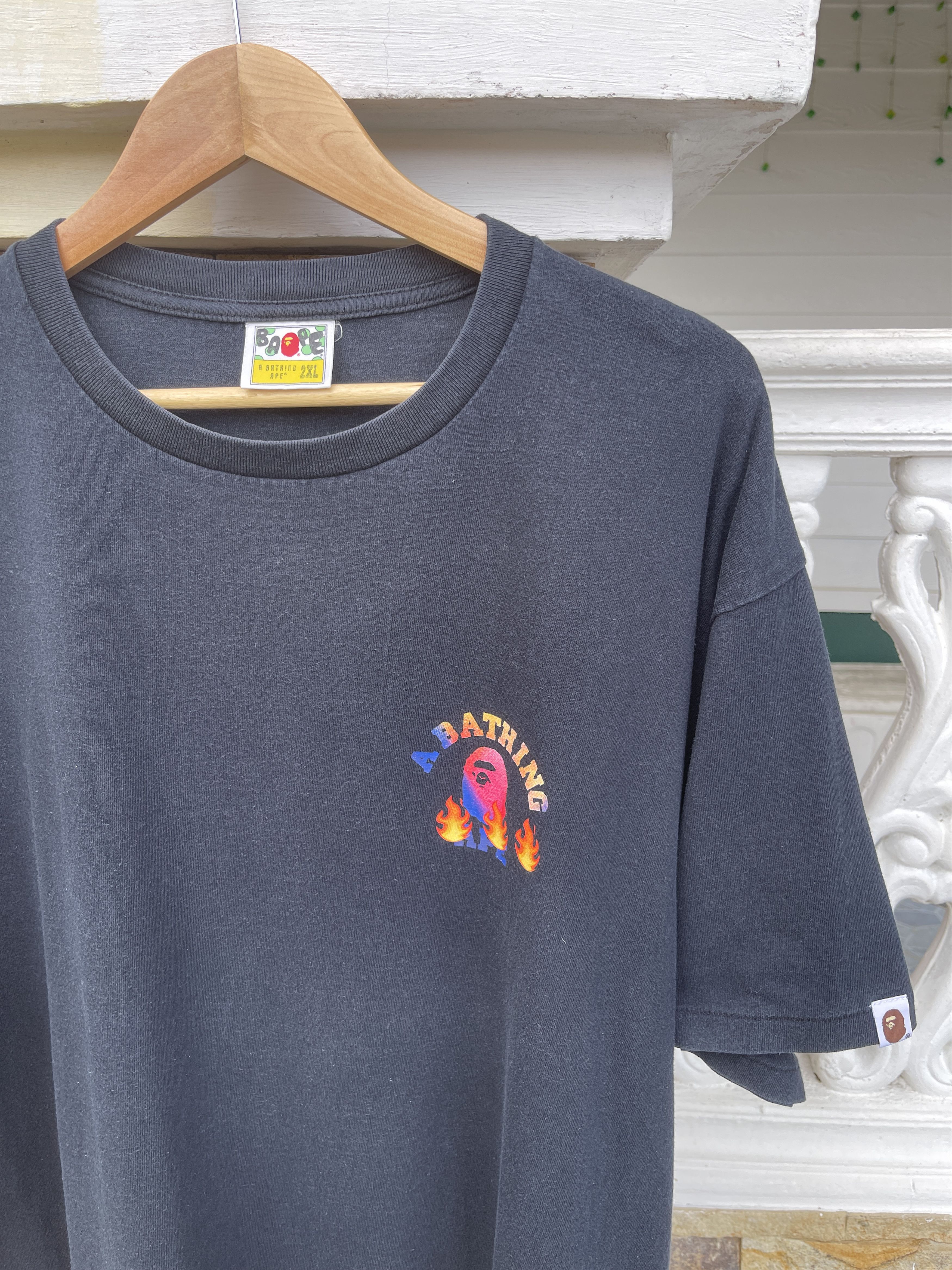 Bape Last Drop🔥Rare🔥Vintage Bape Fire College Emoji T-Shirt Size US XXL / EU 58 / 5 - 3 Thumbnail