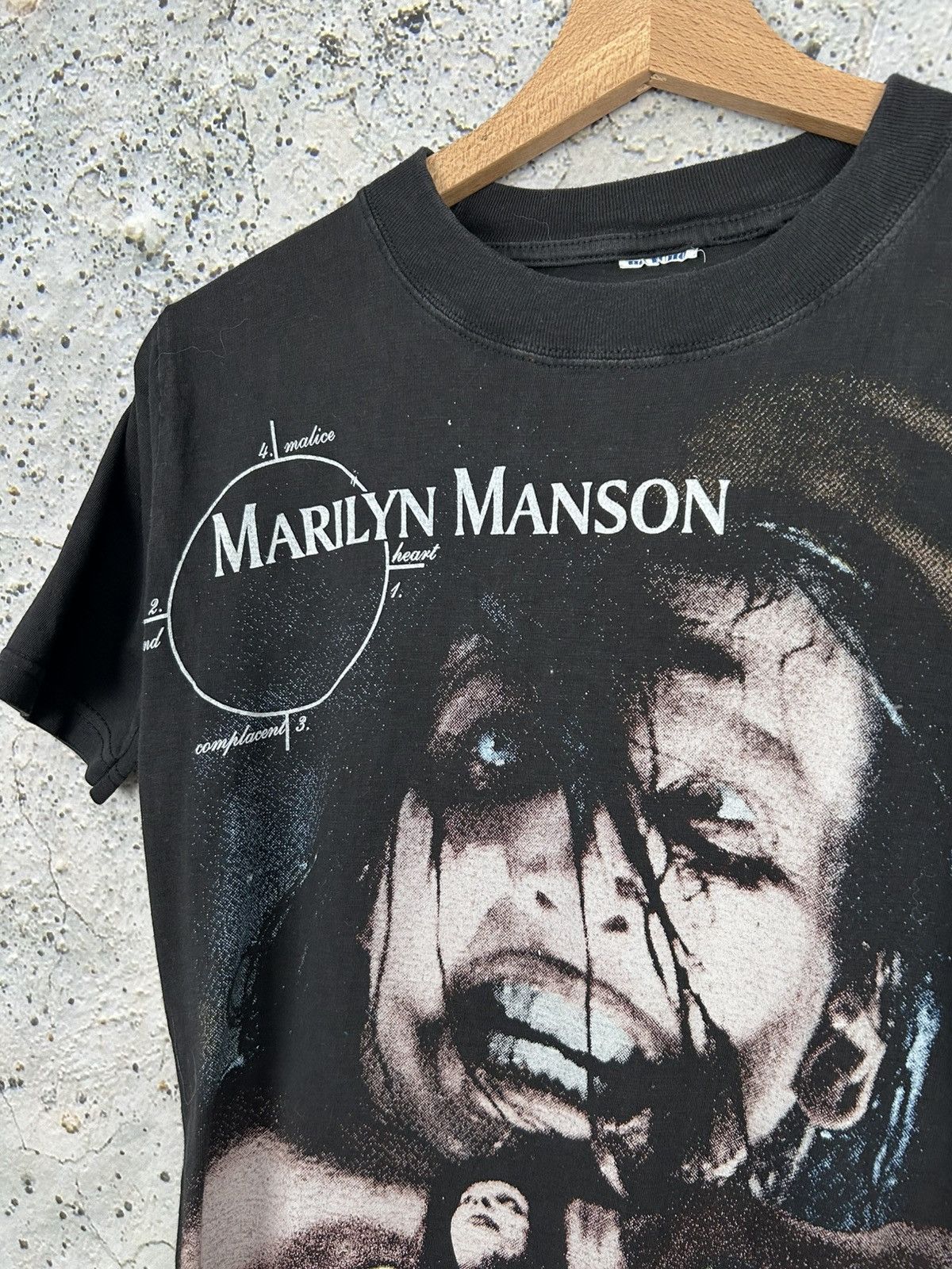 Band Tees Vintage Marilyn Manson Rock Band Tee Metal Horror Avantgarde Size US S / EU 44-46 / 1 - 4 Thumbnail