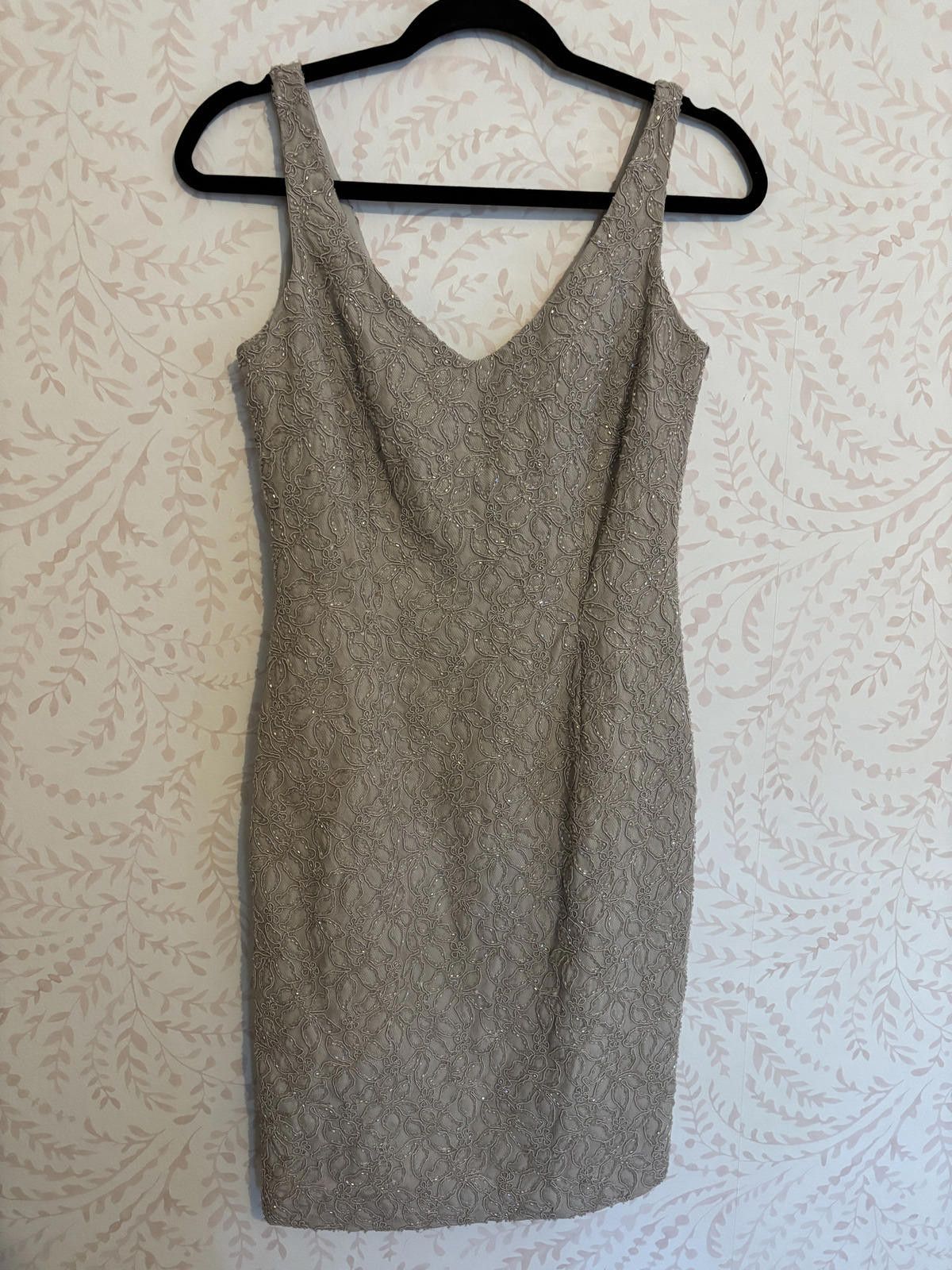 Other Carmen Marc Valvo Signature Beaded Women's Cocktail Dress Size XS / US 0-2 / IT 36-38 - 1 Thumbnail