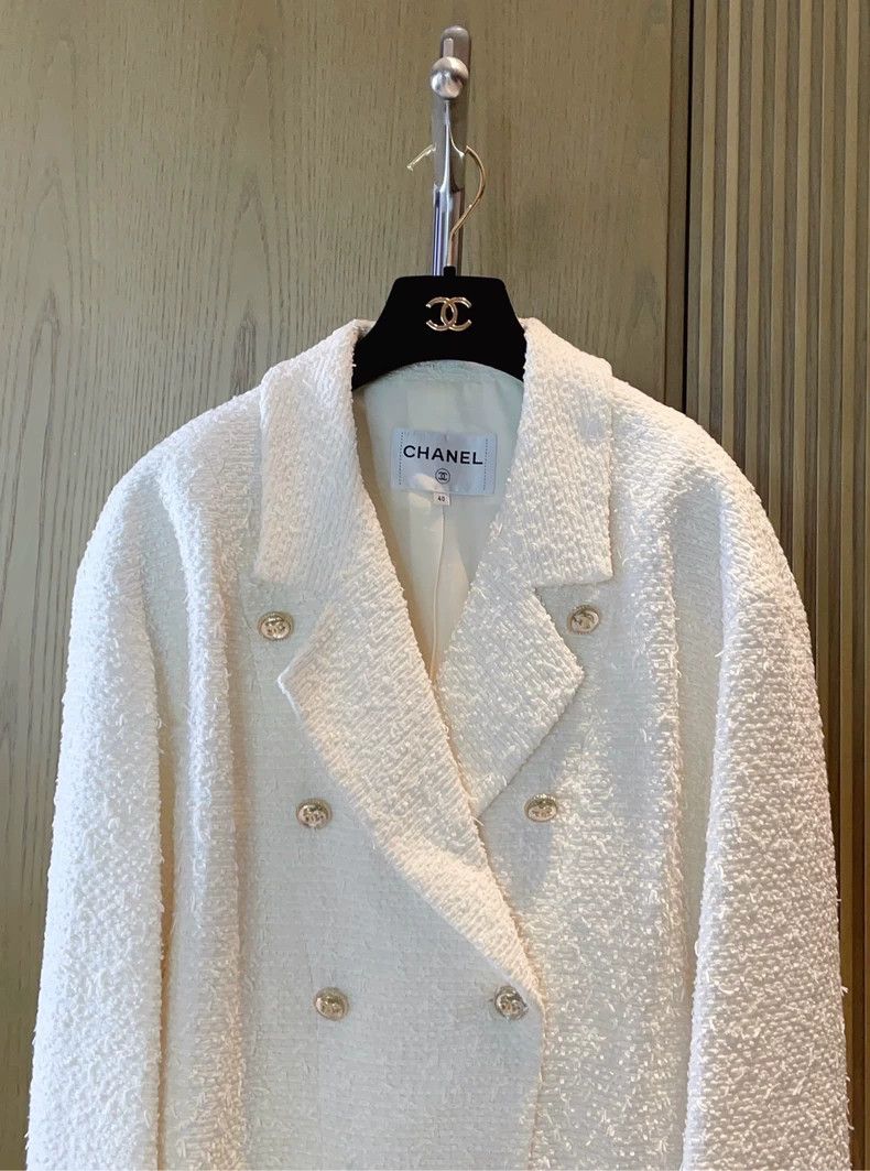 Chanel Chanel White collar double-breasted tweed jacket 2504-Nexta Size S / US 4 / IT 40 - 3 Thumbnail