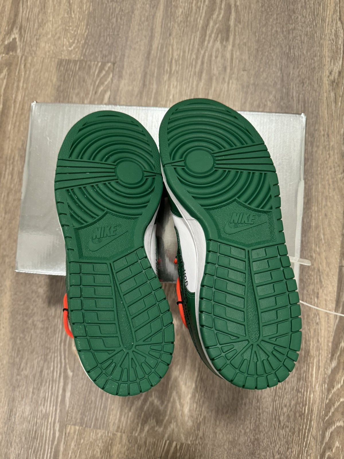 Nike × Off-White × Virgil Abloh Nike Dunk Low x Off-White Pine Green 2019 Size US 8.5 / EU 41-42 - 4 Thumbnail