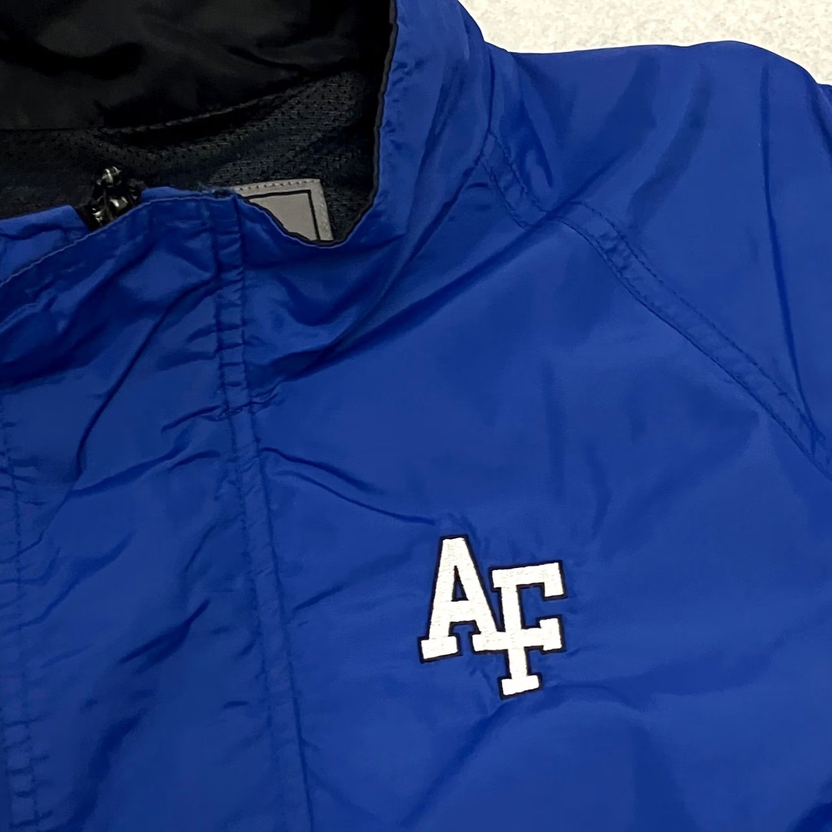 Nike VINTAGE Nike Team Air Force Falcons Jacket Mens L Blue Windbreaker Size US L / EU 52-54 / 3 - 2 Thumbnail