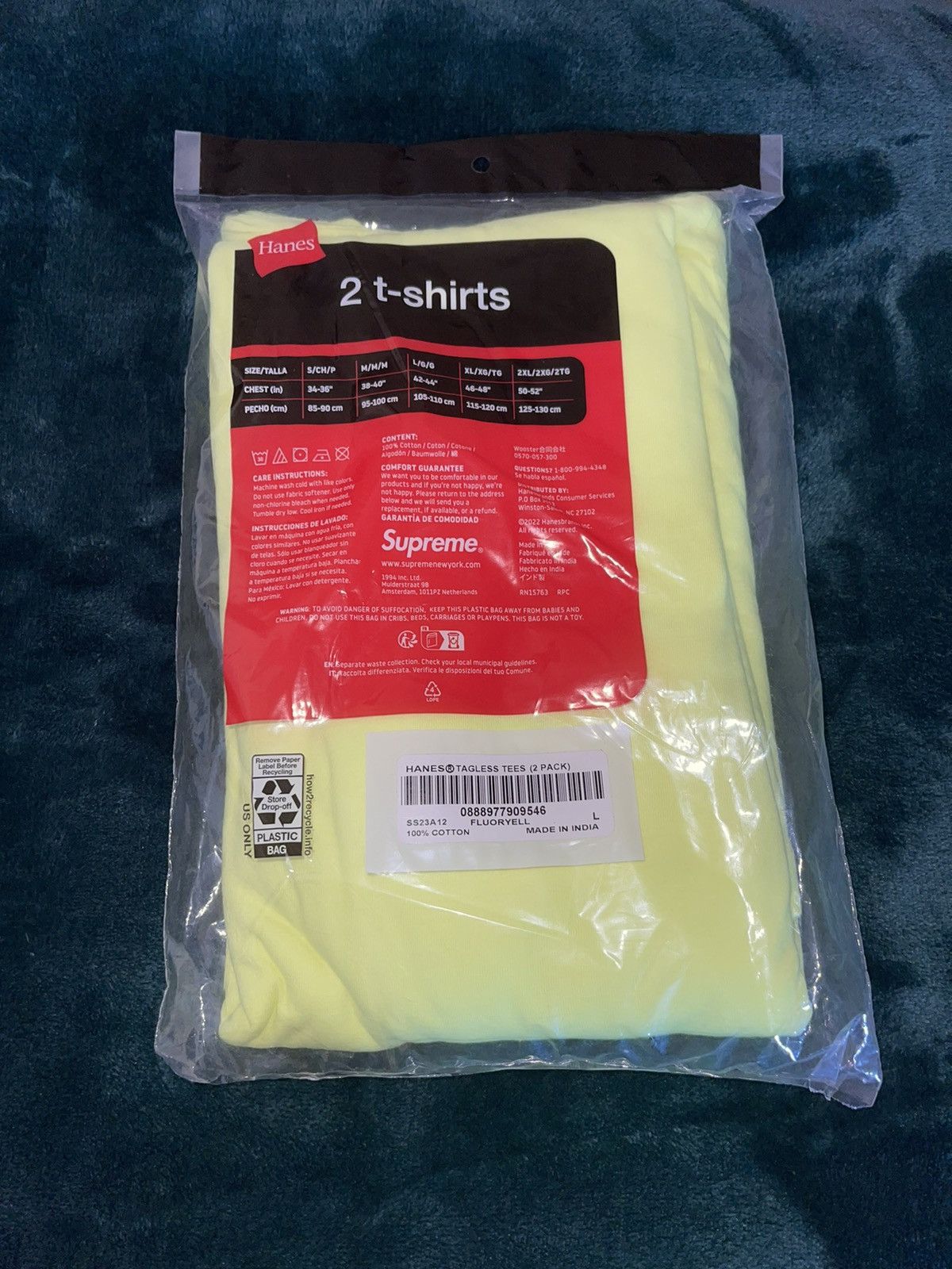 Supreme Supreme/Hanes Tagless T-Shirts Size US L / EU 52-54 / 3 - 2 Thumbnail