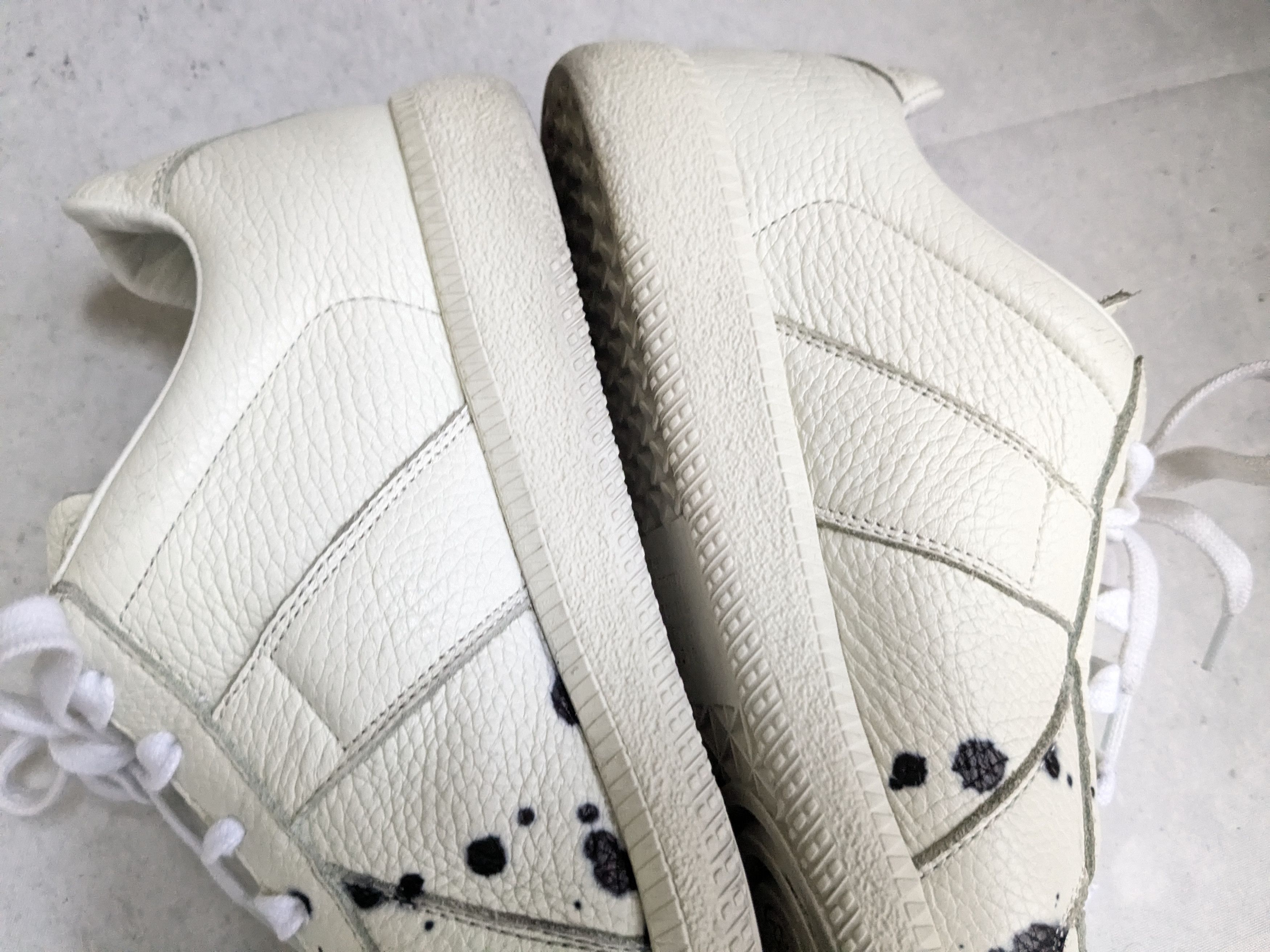 Maison Margiela Maison Margiela GAT Replica White Black 9 39 Low Size US 9 / IT 39 - 14 Thumbnail
