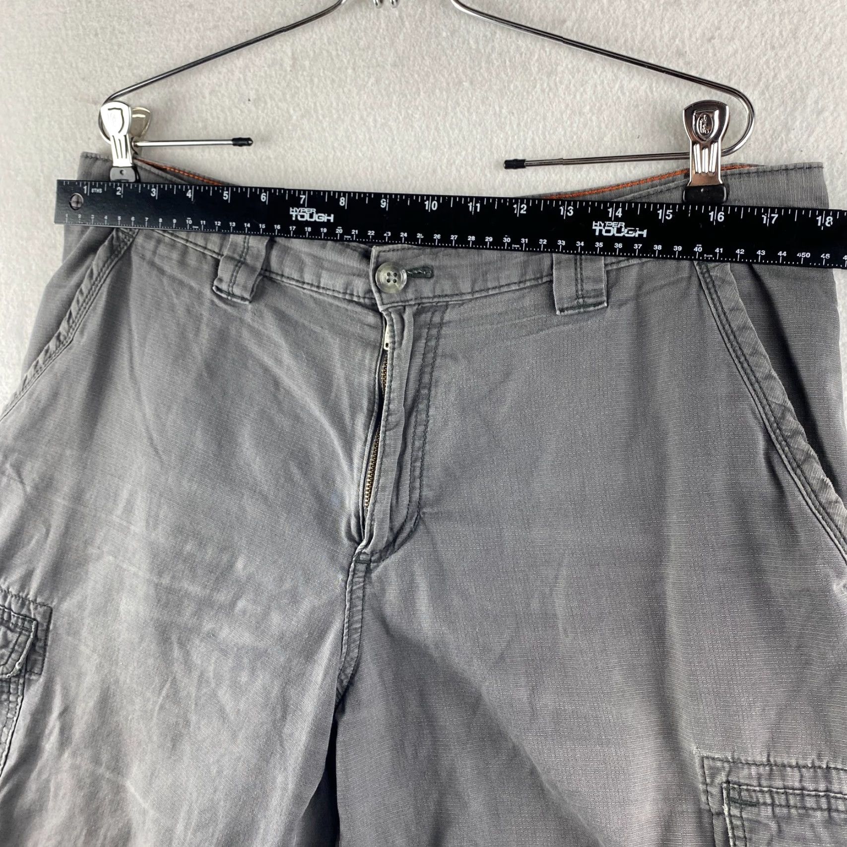 Eddie Bauer Eddie Bauer Mens Cargo Shorts 36 Gray Cotton Blend Rip Stop Flap Pockets Outdoor Casual Size US 35 - 7 Thumbnail