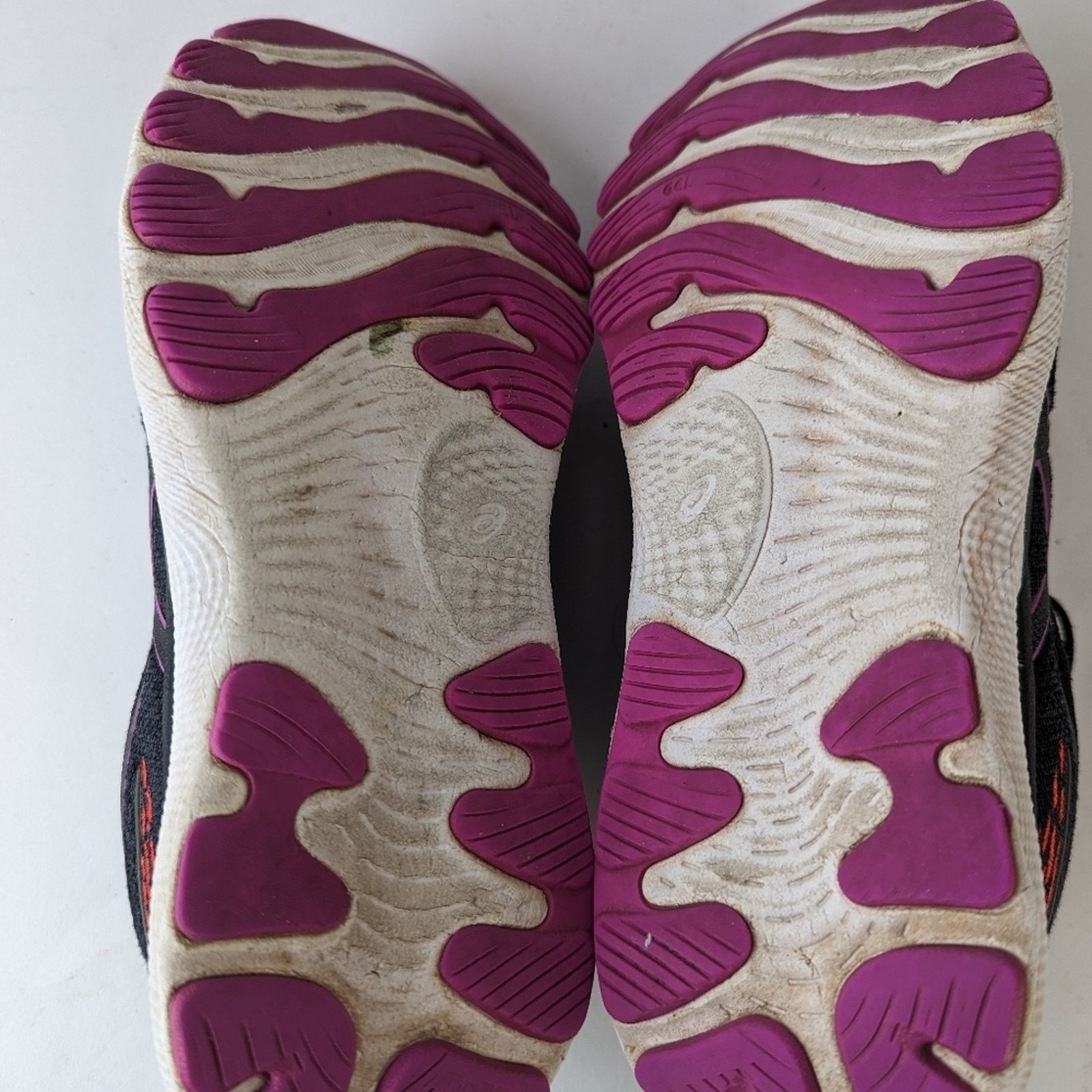 Asics Asics Gel Nimbus -24 Size US 8 / IT 38 - 2 Thumbnail