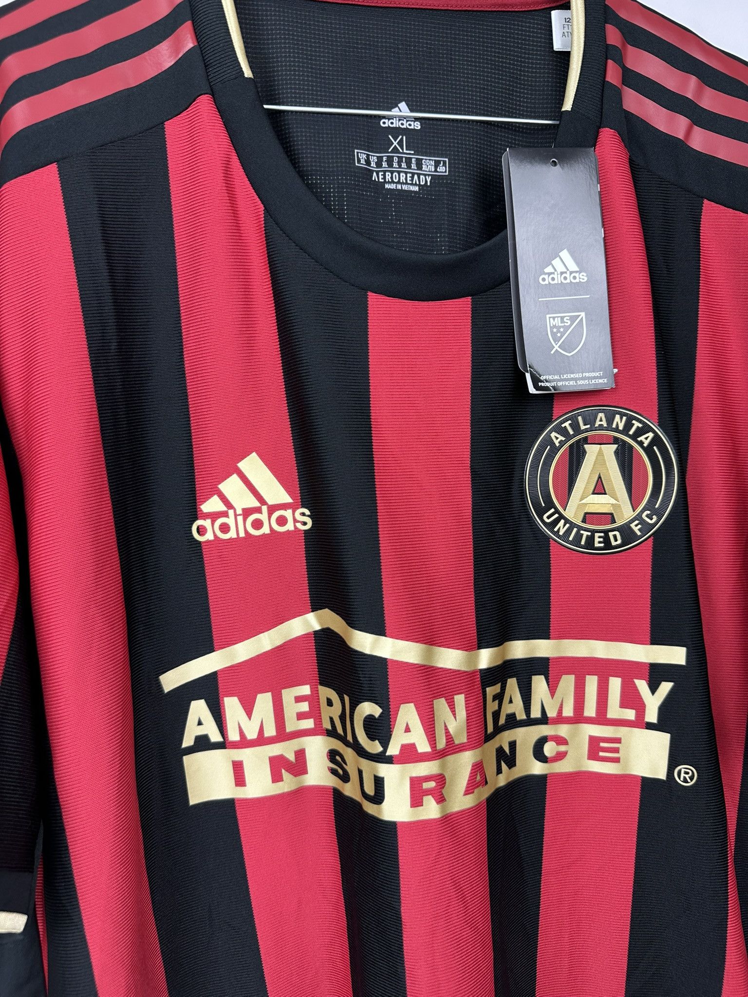 Adidas BNWT PLAYER ISSUE Atlanta United FC 2019/20 Home [XL] Size US XL / EU 56 / 4 - 5 Thumbnail