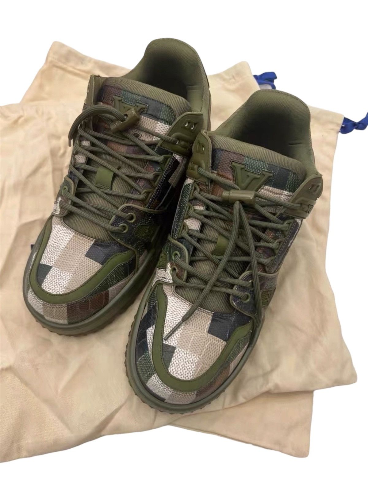 Louis Vuitton Louis Vuitton 8 Maxi Damoflage Damier Sneakers Trainer Size US 8 / EU 41 - 4 Thumbnail