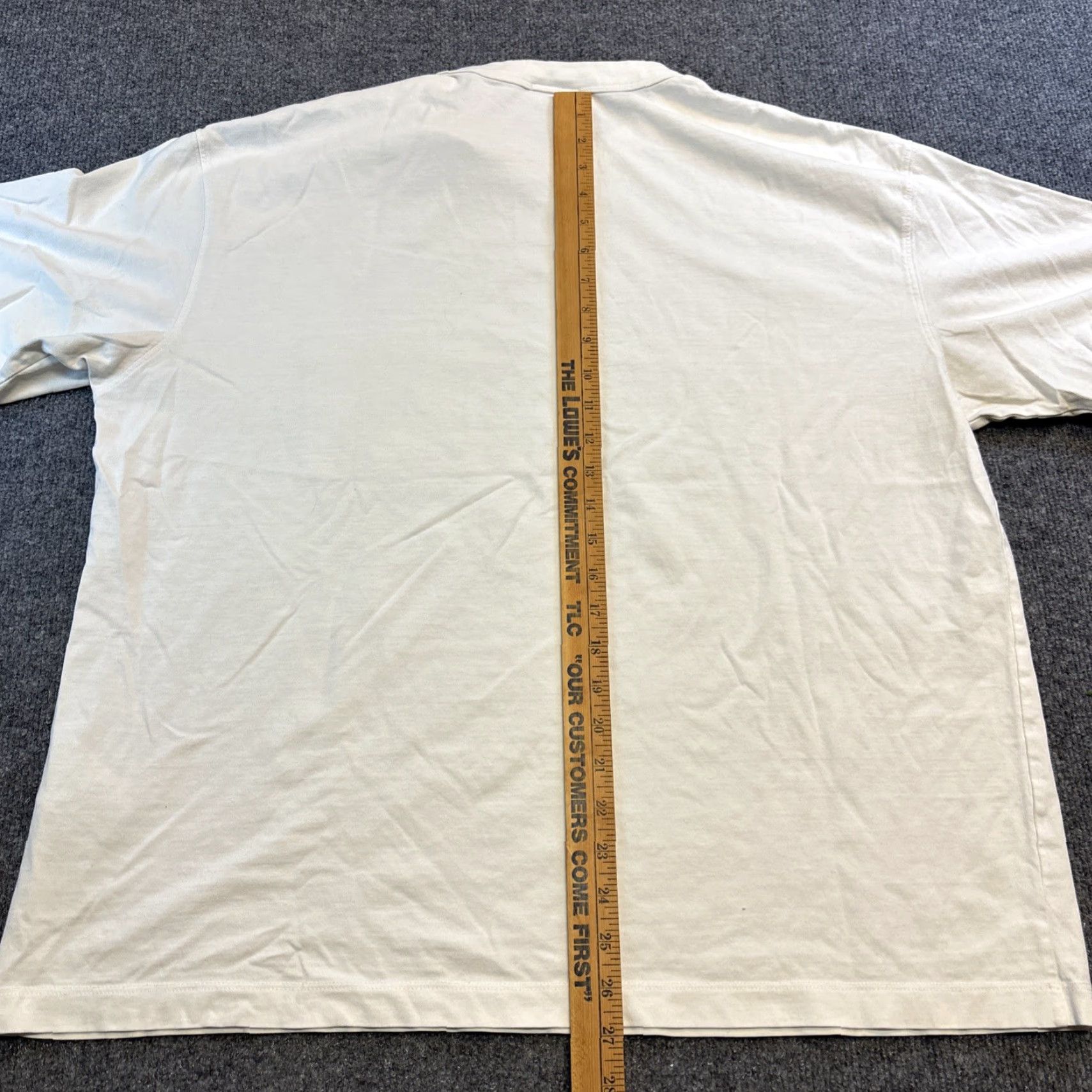 Kith KITH Short Sleeve Pocket Tee T-Shirt Mens Size M White Cotton Blend Crew Neck Distressed Relaxed Oversized Regular Size US M / EU 48-50 / 2 - 6 Thumbnail