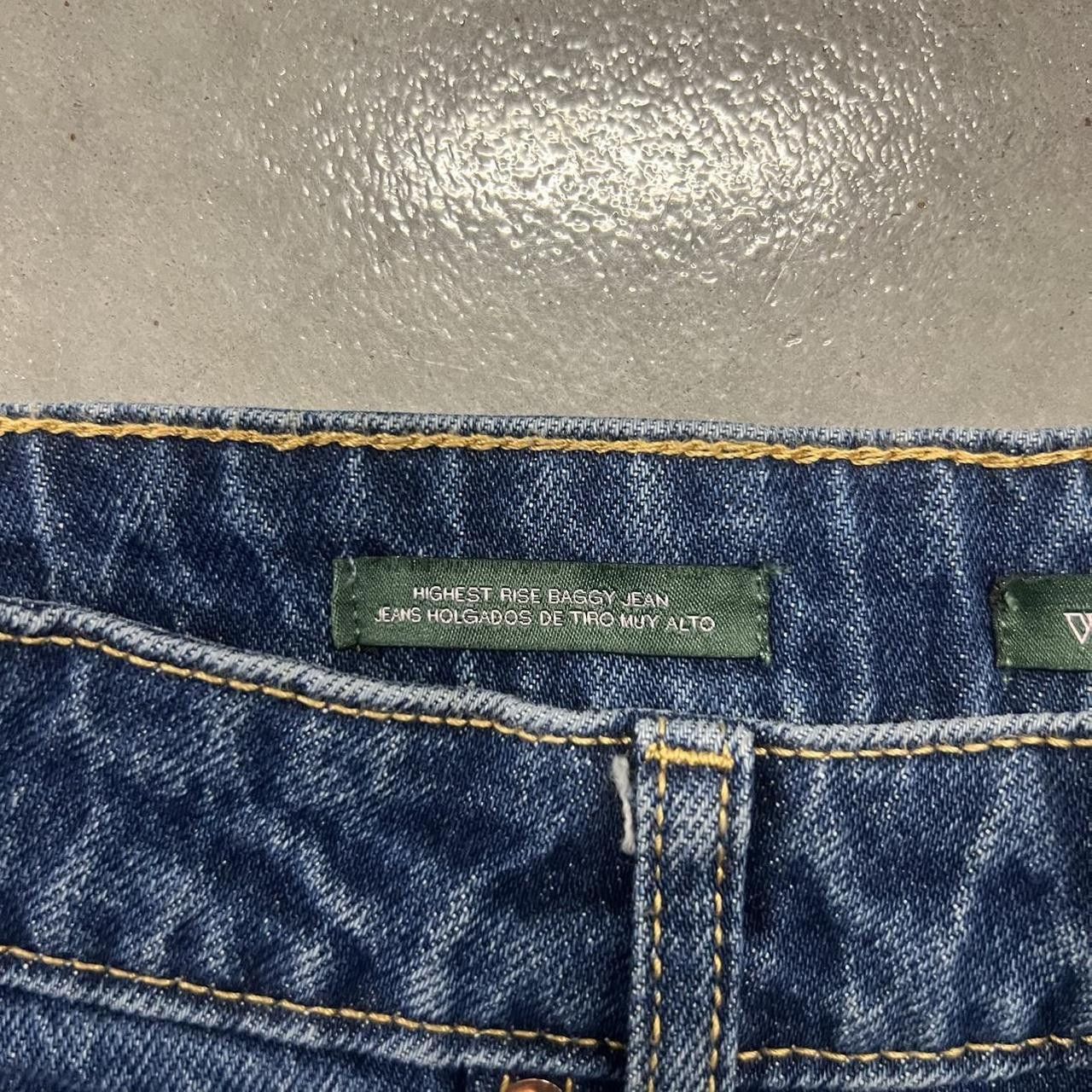 Vintage Crazy Vintage Y2K/2000s Baggy High rise Distressed Ripped Denim jeans! Size US 26 / EU 42 - 6 Thumbnail