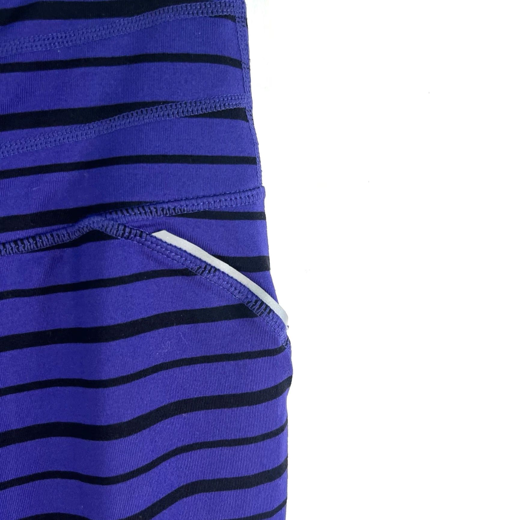 Athleta Athleta Leggings Shirt Womens Small Purple Striped 29in Inseam 27in NYLON/Polyester/Spandex Athleisure Yoga Activewear Size 28" / US 6 / IT 42 - 2 Thumbnail