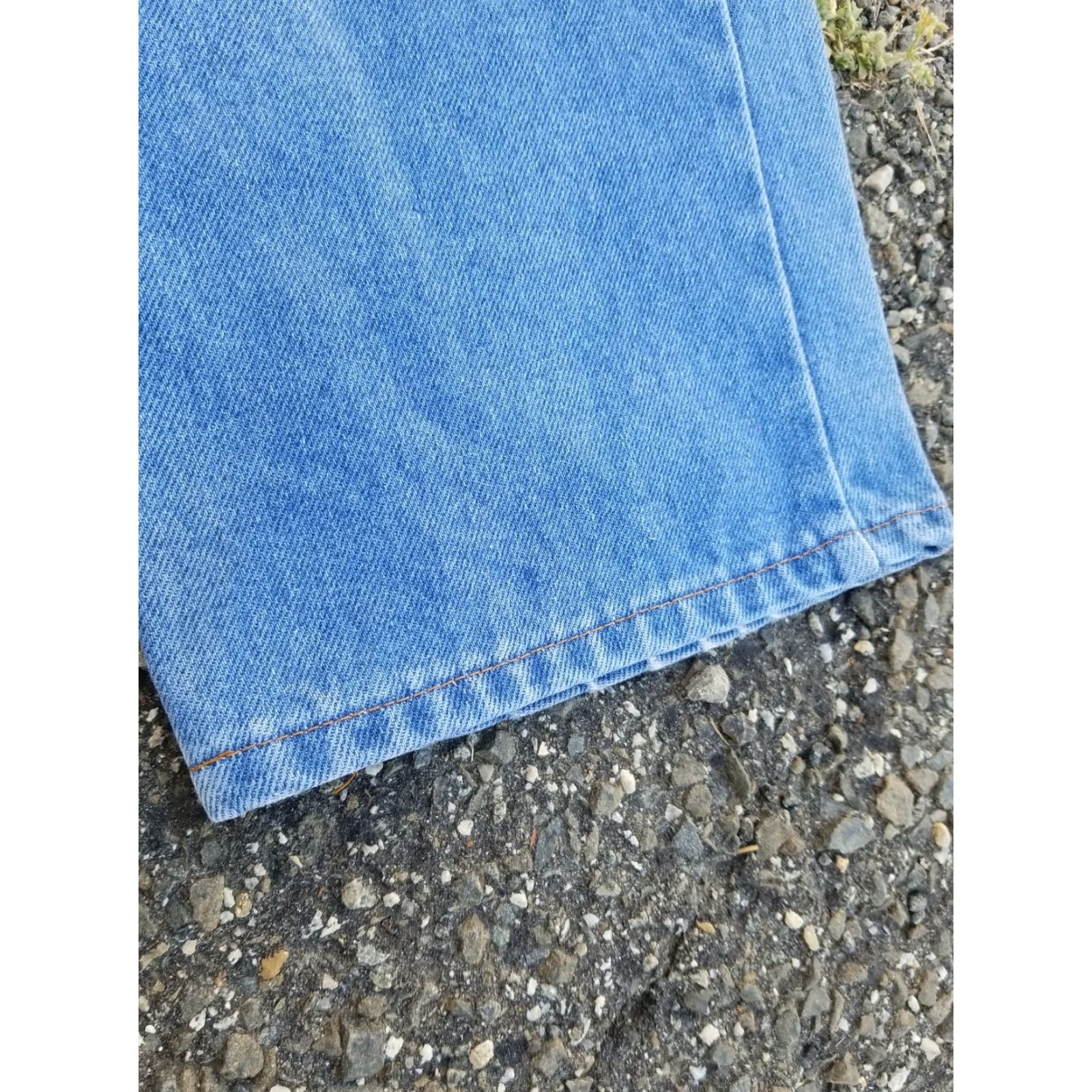 Levi's VINTAGE Levi's Orange Tab 20508 0914 Blue Jeans USA Made 34x34 Mom Cut Denim Jeans Men Regular 34in Inseam 34in Size US 34 / EU 50 - 3 Thumbnail