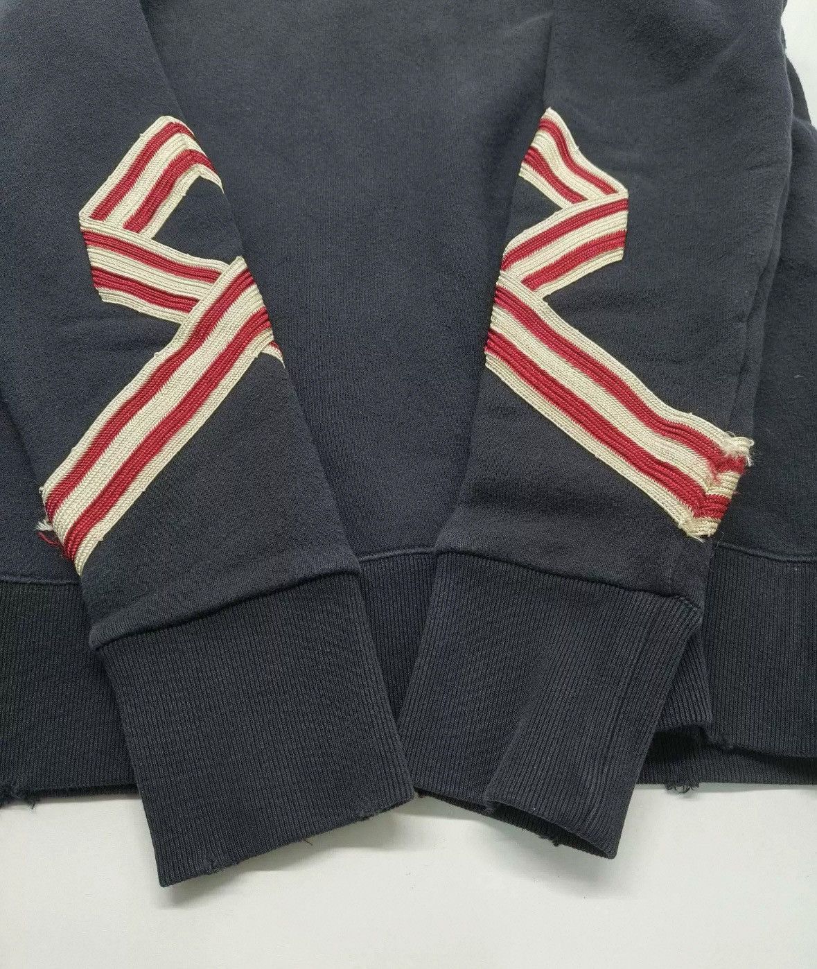 Gucci Gucci Black small destruction embroidered hooded sweatshirt Size US S / EU 44-46 / 1 - 6 Thumbnail
