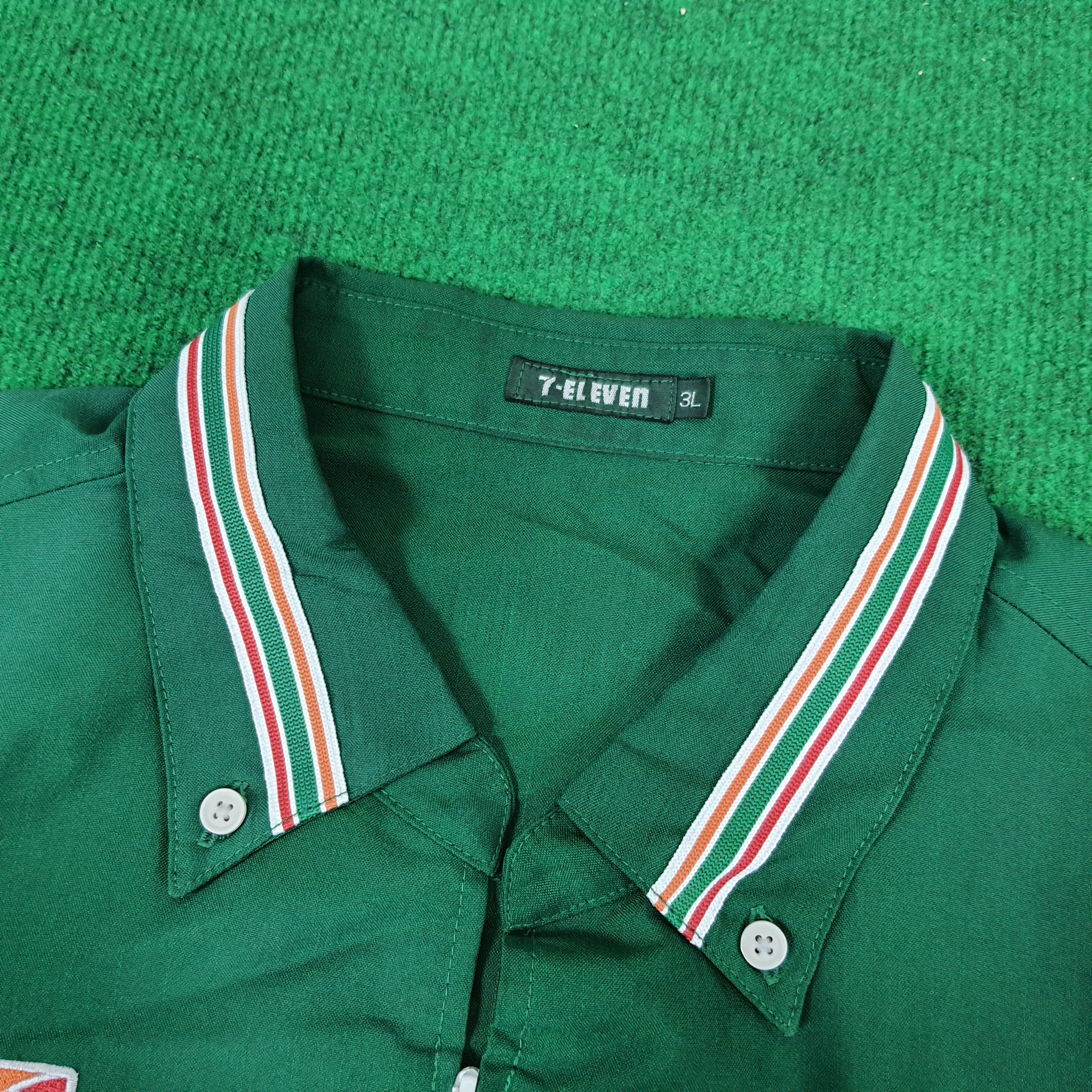 Japanese Brand Vintage 7 Eleven Staff Japan Edition Uniform Shirt Size US L / EU 52-54 / 3 - 5 Thumbnail