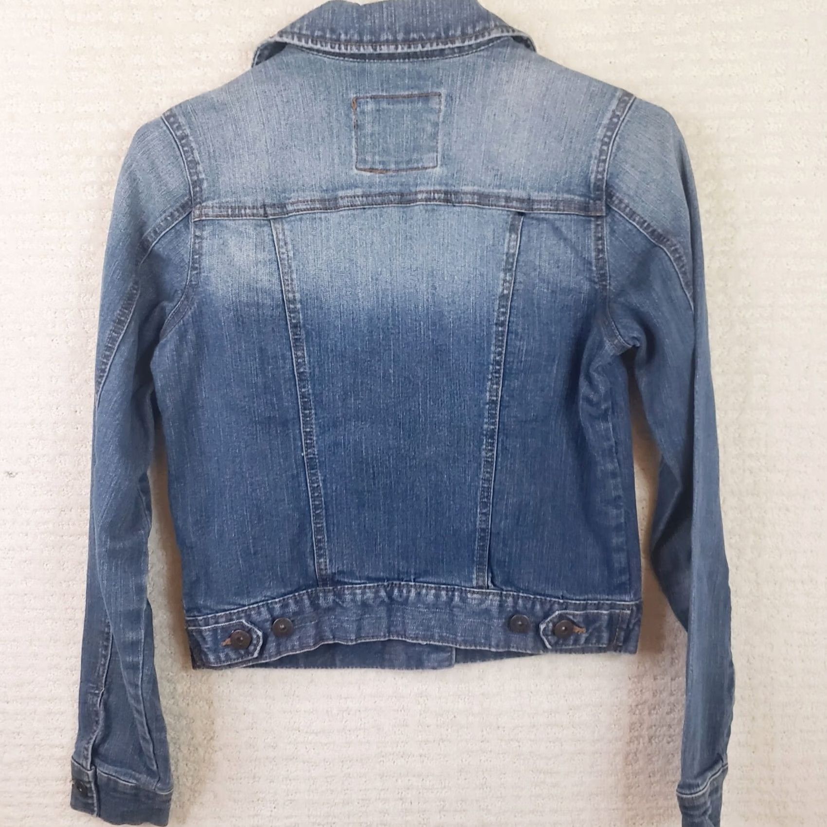 Denime Mudd Womens Denim Jacket Juniors Light Blue Wash Button Down Distressed SMALL Jacket Women S Cotton Denim Solid Pockets Collared Buttons Vintage No Size S / US 4 / IT 40 - 6 Thumbnail