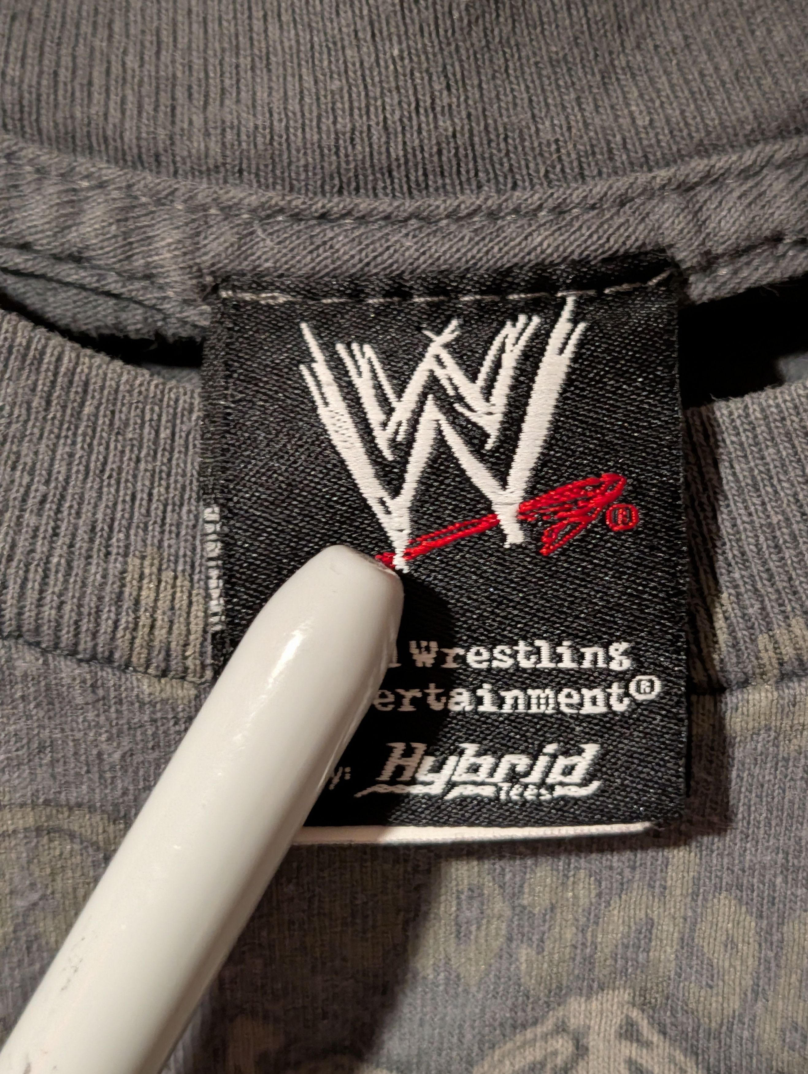 WWE Vintage WWE Triple H King of Kings Wrestling T-Shirt YOUTH Size US XXL / EU 58 / 5 - 3 Thumbnail