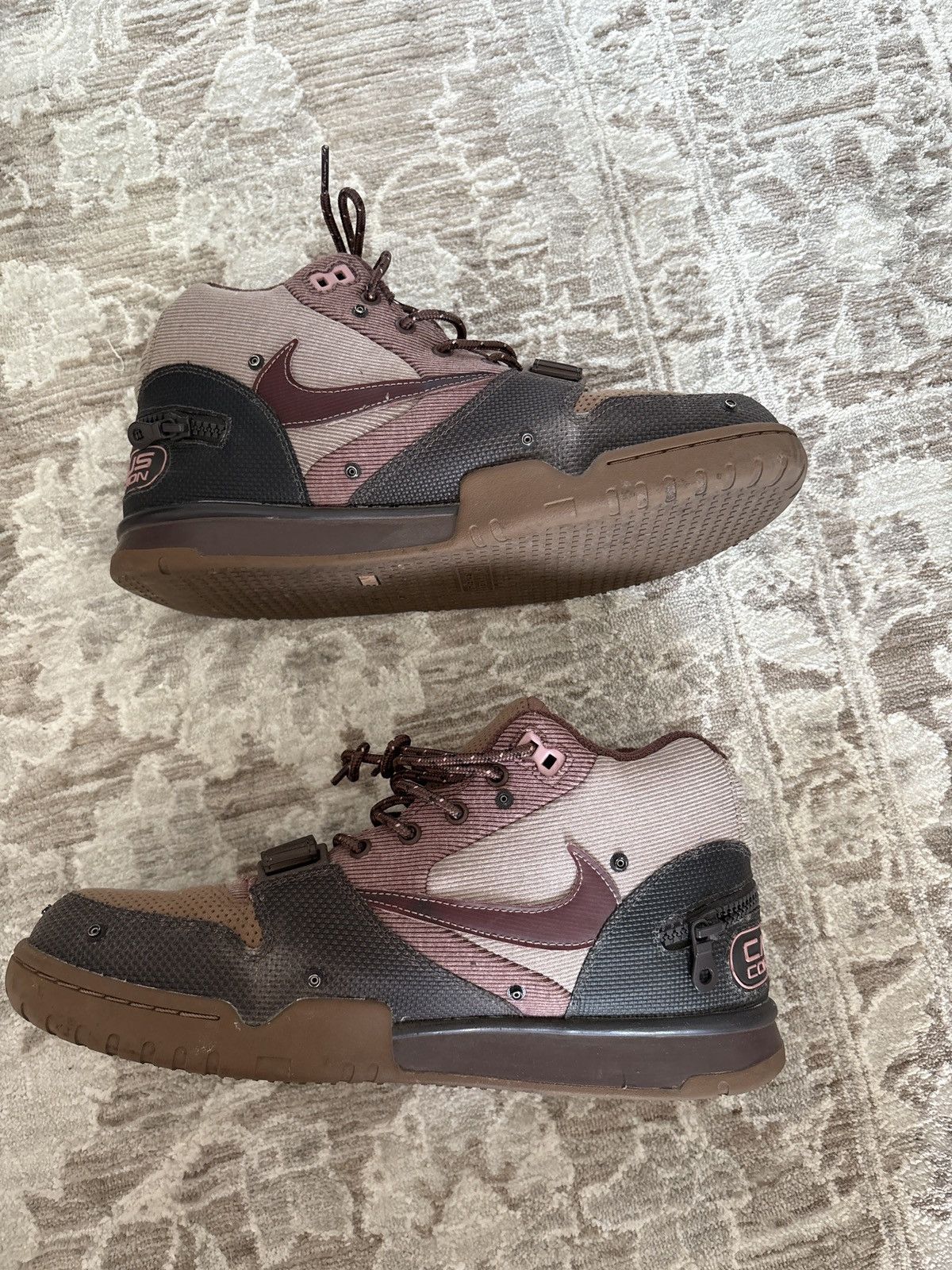 Travis Scott Nike Travis Scott x Air Trainer 1 SP “Wheat” Size US 10.5 / EU 43-44 - 3 Thumbnail