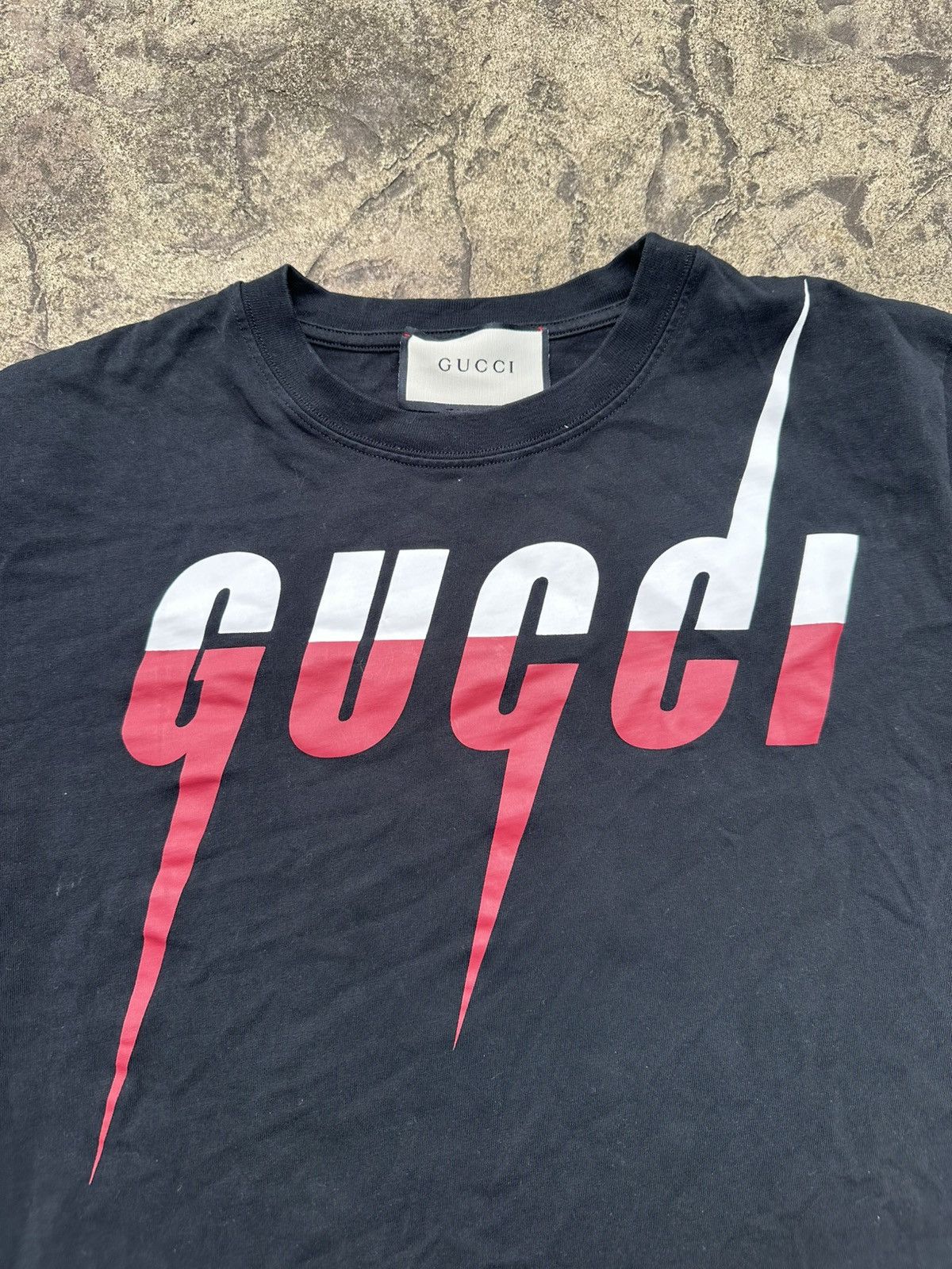 Gucci Gucci Blade Logo T-Shirt size Medium Size US M / EU 48-50 / 2 - 2 Thumbnail