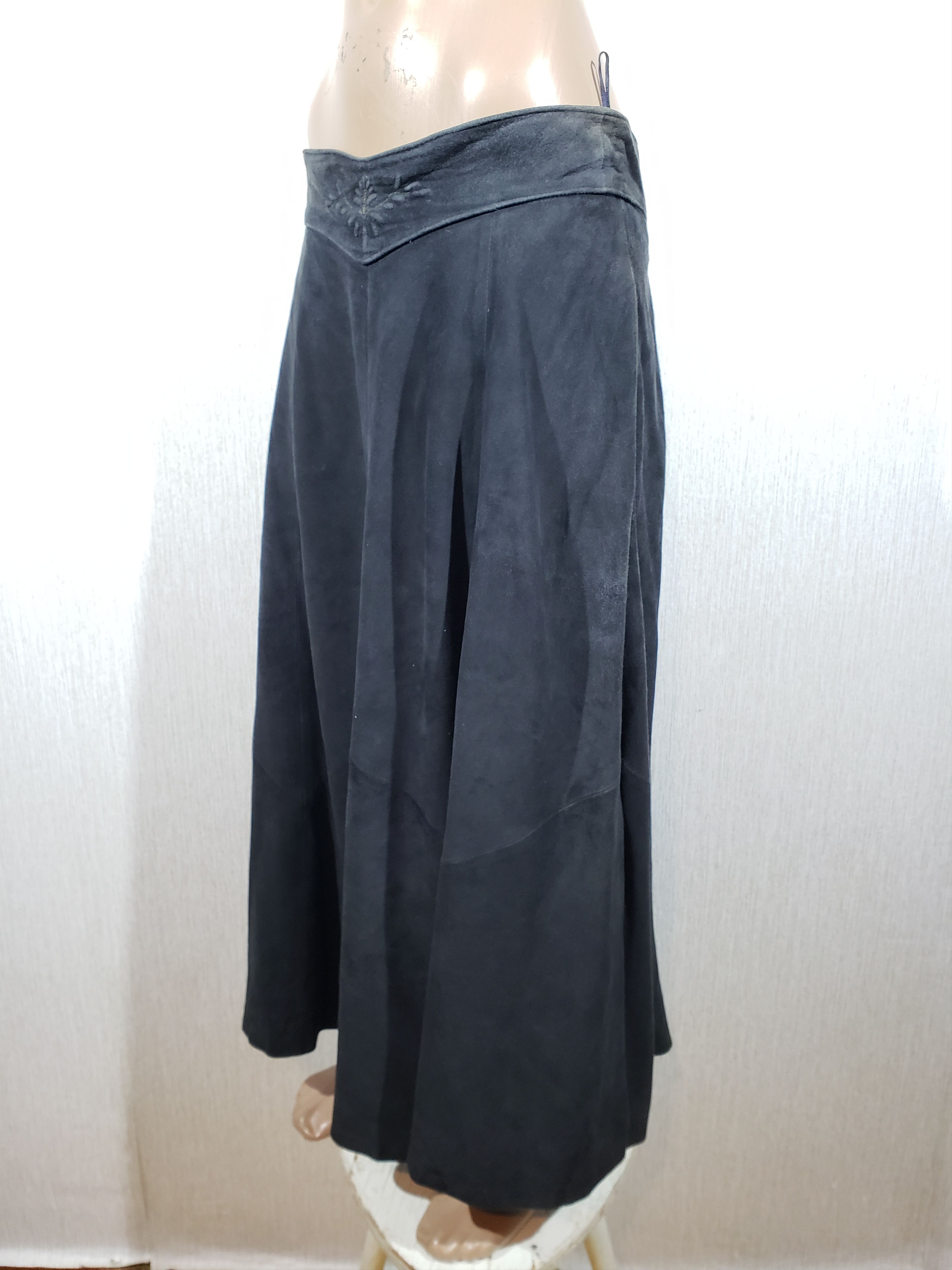 Genuine Leather Flared blue leather skirt. Blue suede skirt. Size 33" - 2 Thumbnail