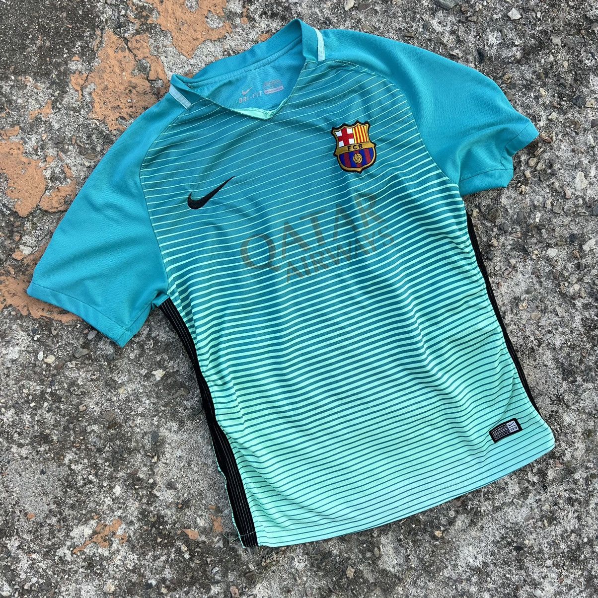 Nike 00s Vintage Nike F.C.B Barca 2008/09 Home Kit Soccer Jersey Size US M / EU 48-50 / 2 - 2 Thumbnail