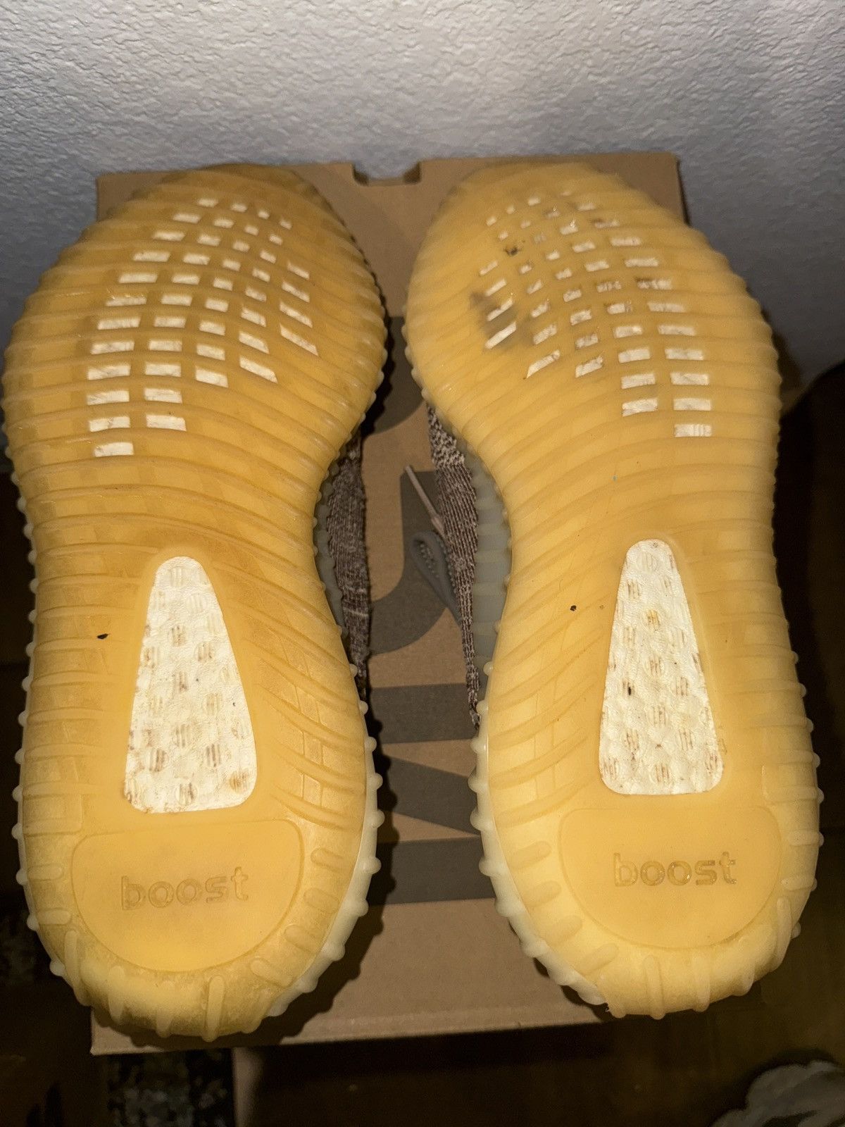 Yeezy Yeezy Boost 350 V2 Size US 9 / EU 42 - 3 Thumbnail