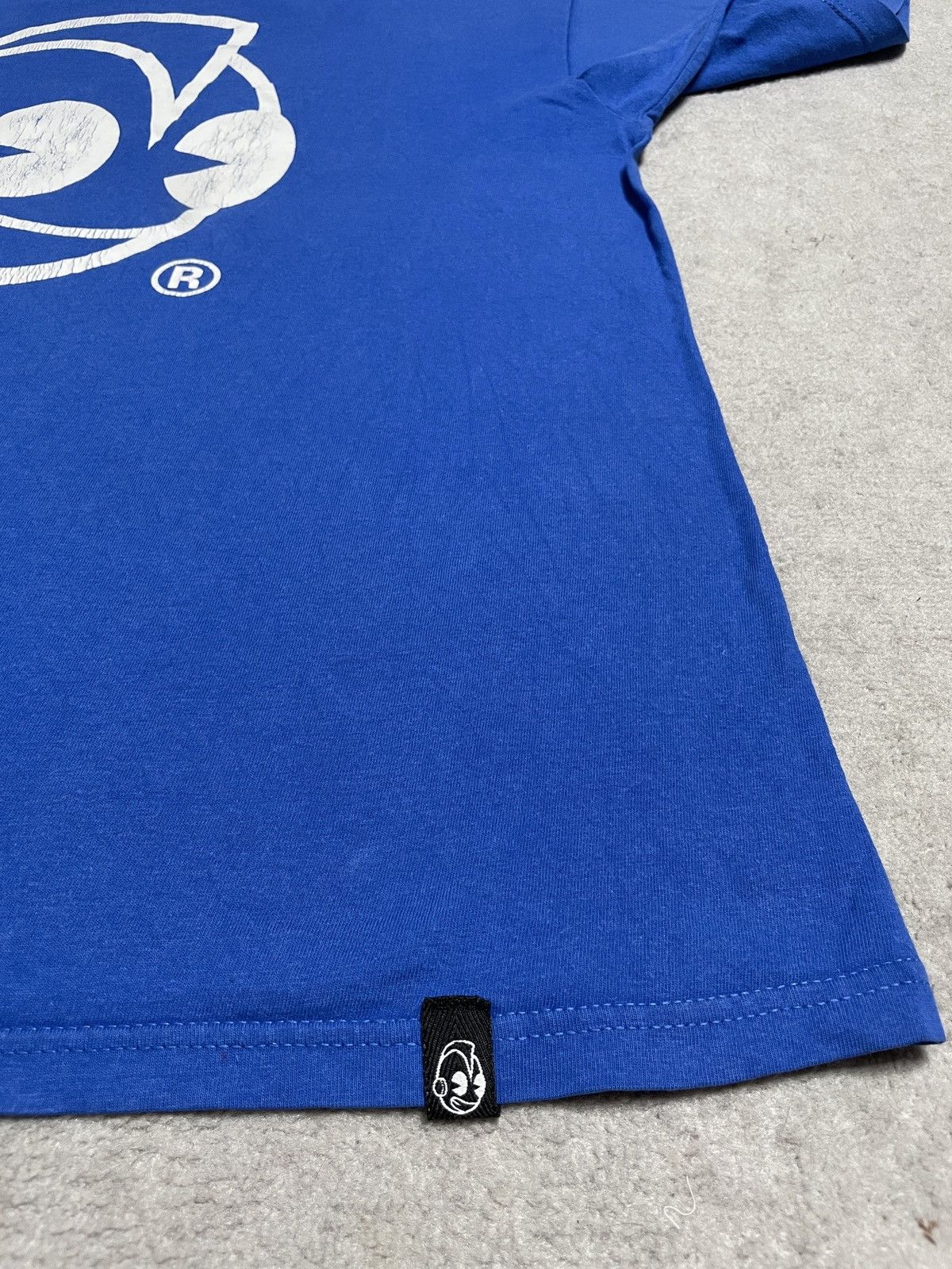 Vintage Vintage Blue T-Shirt Tee Print Kidrobot Streetwear Drip Size US L / EU 52-54 / 3 - 2 Thumbnail