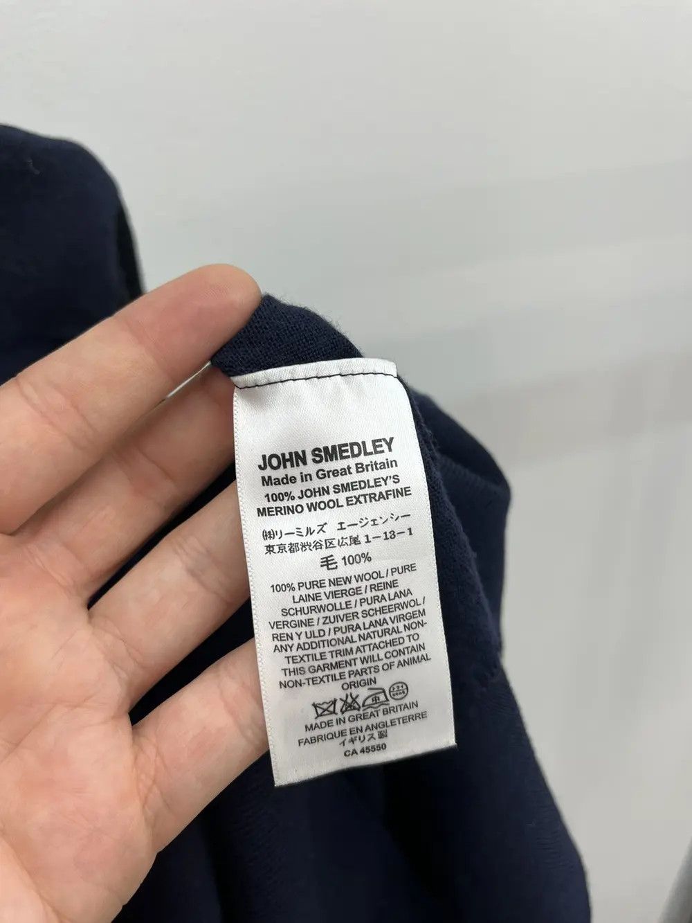 John Smedley John Smedley Merino Wool Button Up Sweater Size US L / EU 52-54 / 3 - 3 Thumbnail