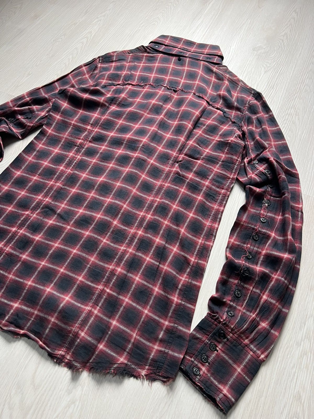 Le Grande Bleu (L.G.B.) L.G.B 48 Buttons & 2 Zip Distressed Shirt Detachable Collar Size US S / EU 44-46 / 1 - 5 Thumbnail