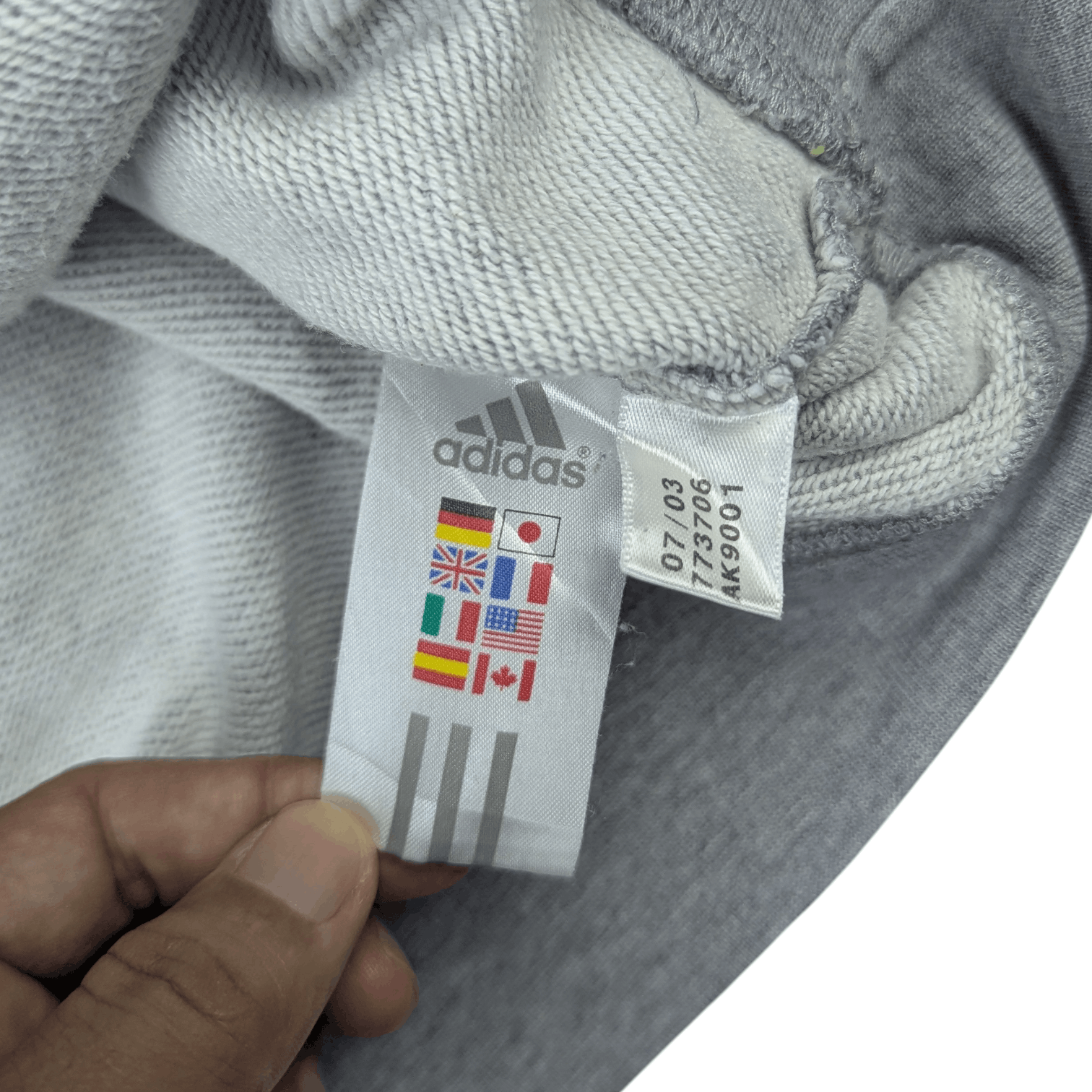 Adidas Vintage 2000's ADIDAS Sportswear Plain Jumper Sweatshirt Size US M / EU 48-50 / 2 - 14 Thumbnail