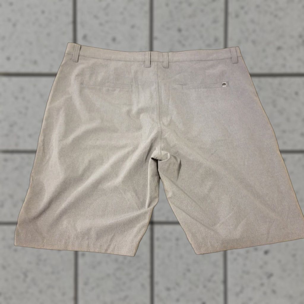 TravisMathew Travis Mathew Mens Golf Shorts Athletic Chino 40 Gray Khaki Gray Fast 10Inseam Size US 40 / EU 56 - 1 Thumbnail