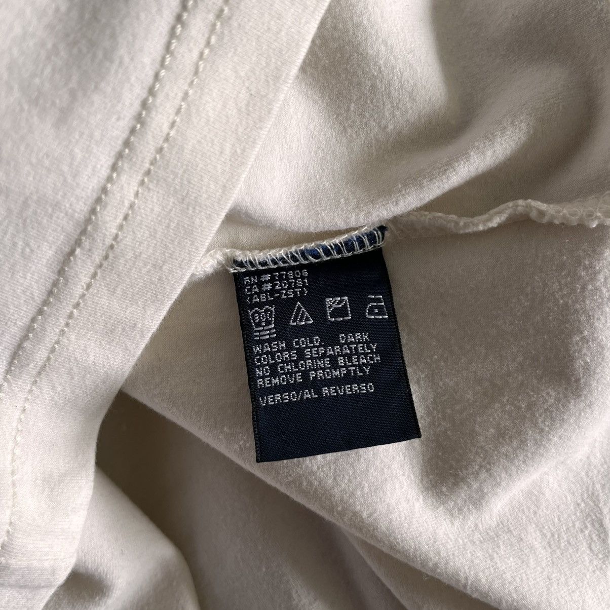 Tommy Hilfiger Tommy Hilfiger Jeans Vintage 2002 Roll Neck T Shirt Size US L / EU 52-54 / 3 - 5 Thumbnail