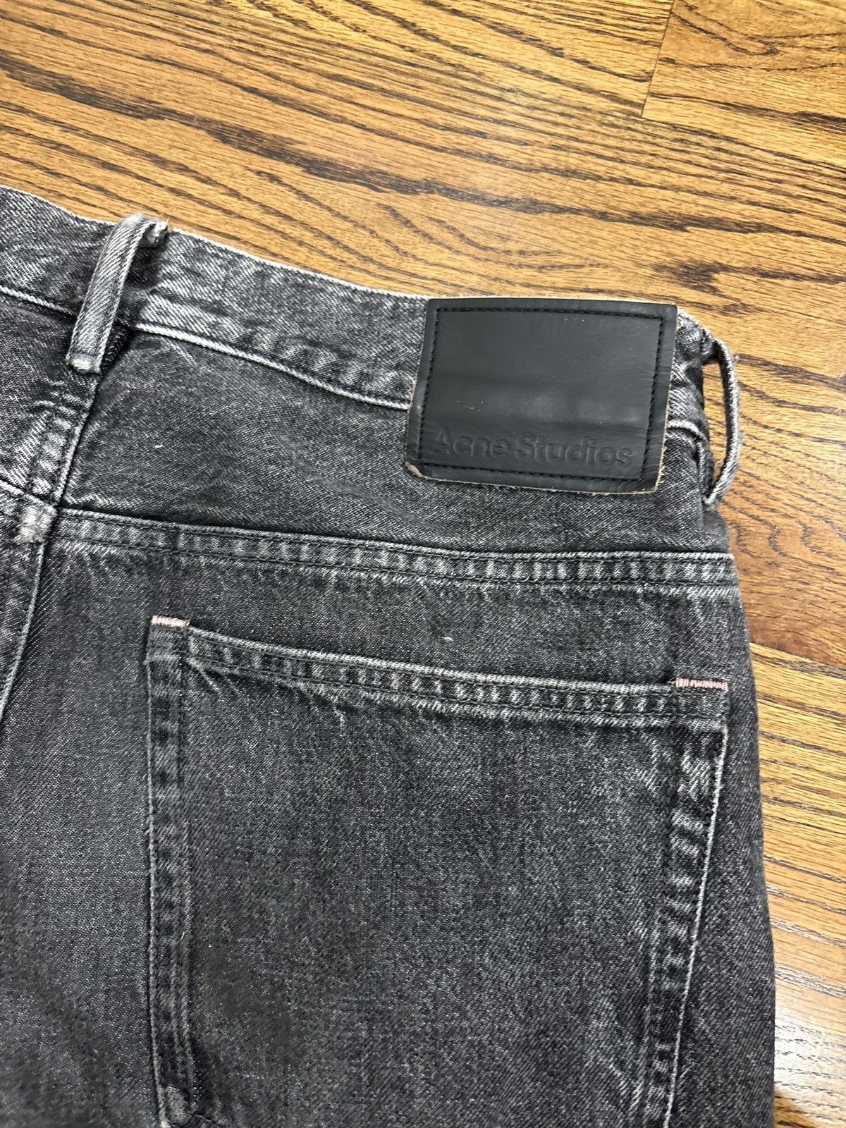 Acne Studios Acne Studios 1989 Game Black Size US 32 / EU 48 - 3 Thumbnail